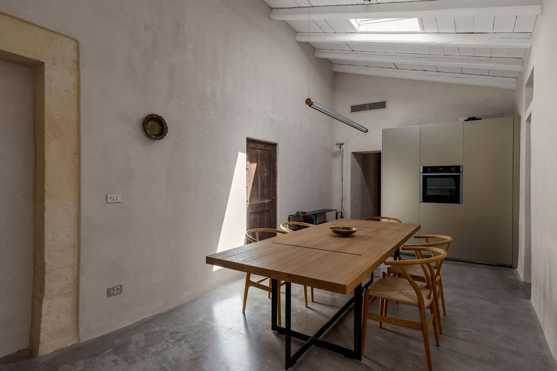 casa-lureca_house_sicily-italy_interior-space-design.jpg