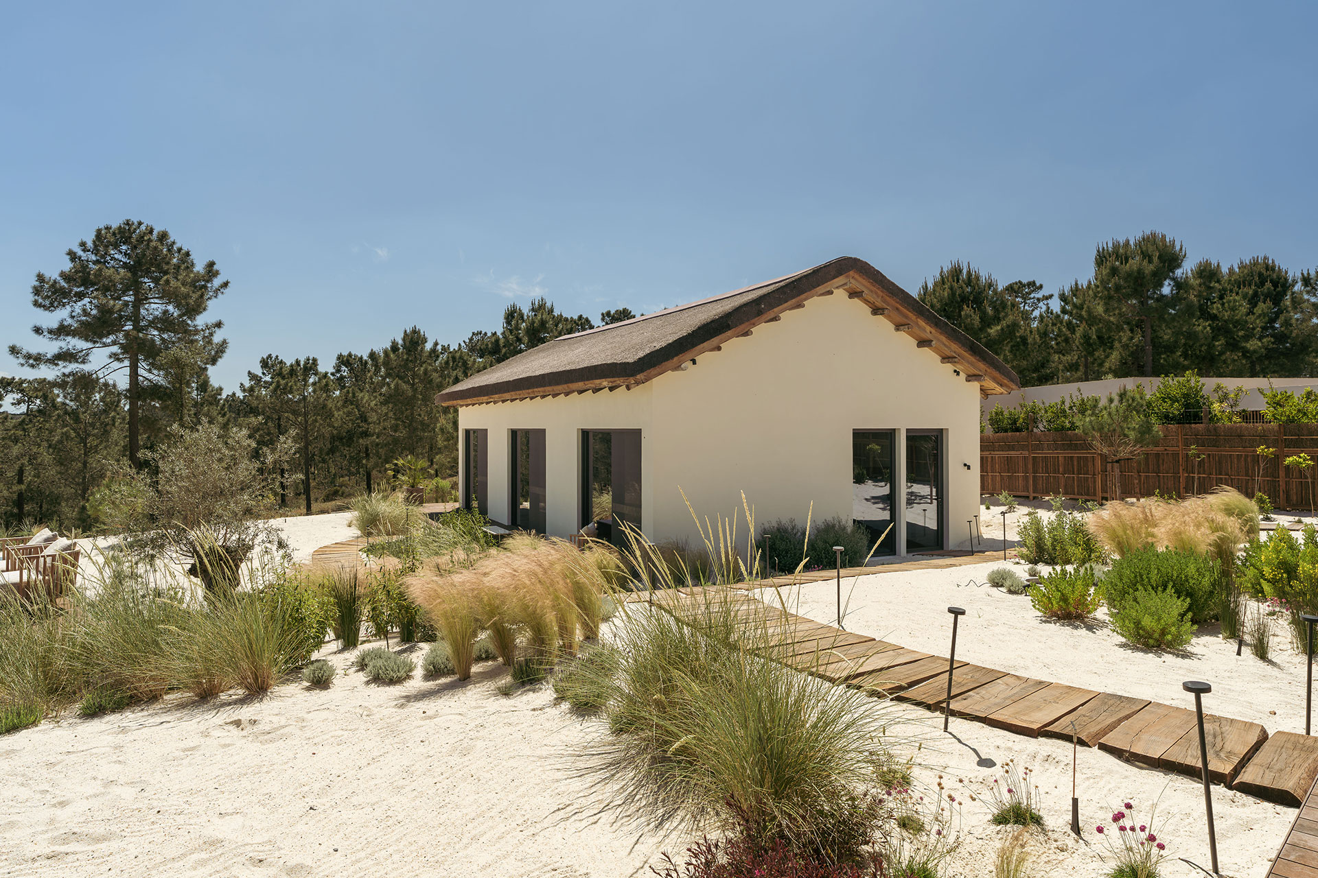 villa-stark_villa_comporta-setubal-portugal_exterior-facade.jpg