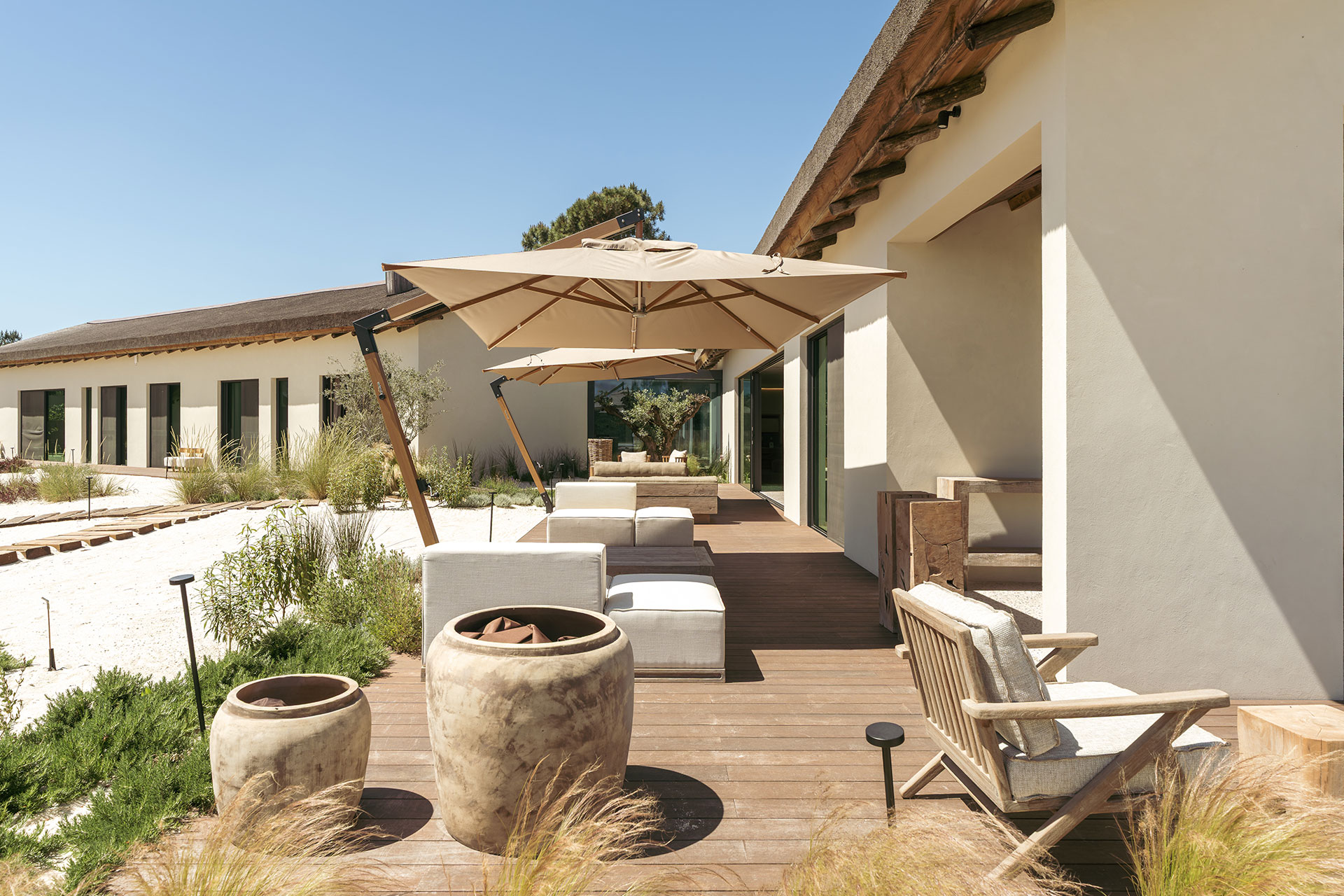 villa-stark_villa_comporta-setubal-portugal_exterior-terrace.jpg