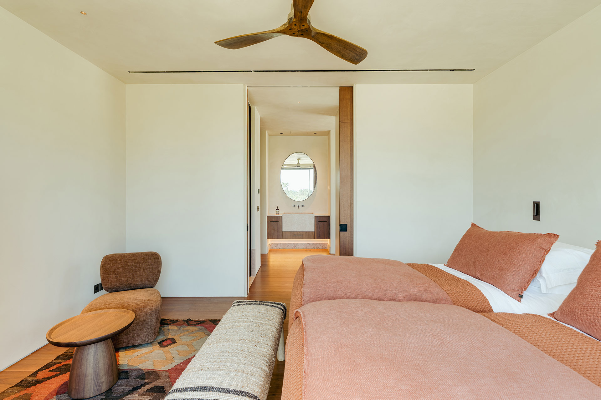 villa-stark_villa_comporta-setubal-portugal_interior-bed-room.jpg