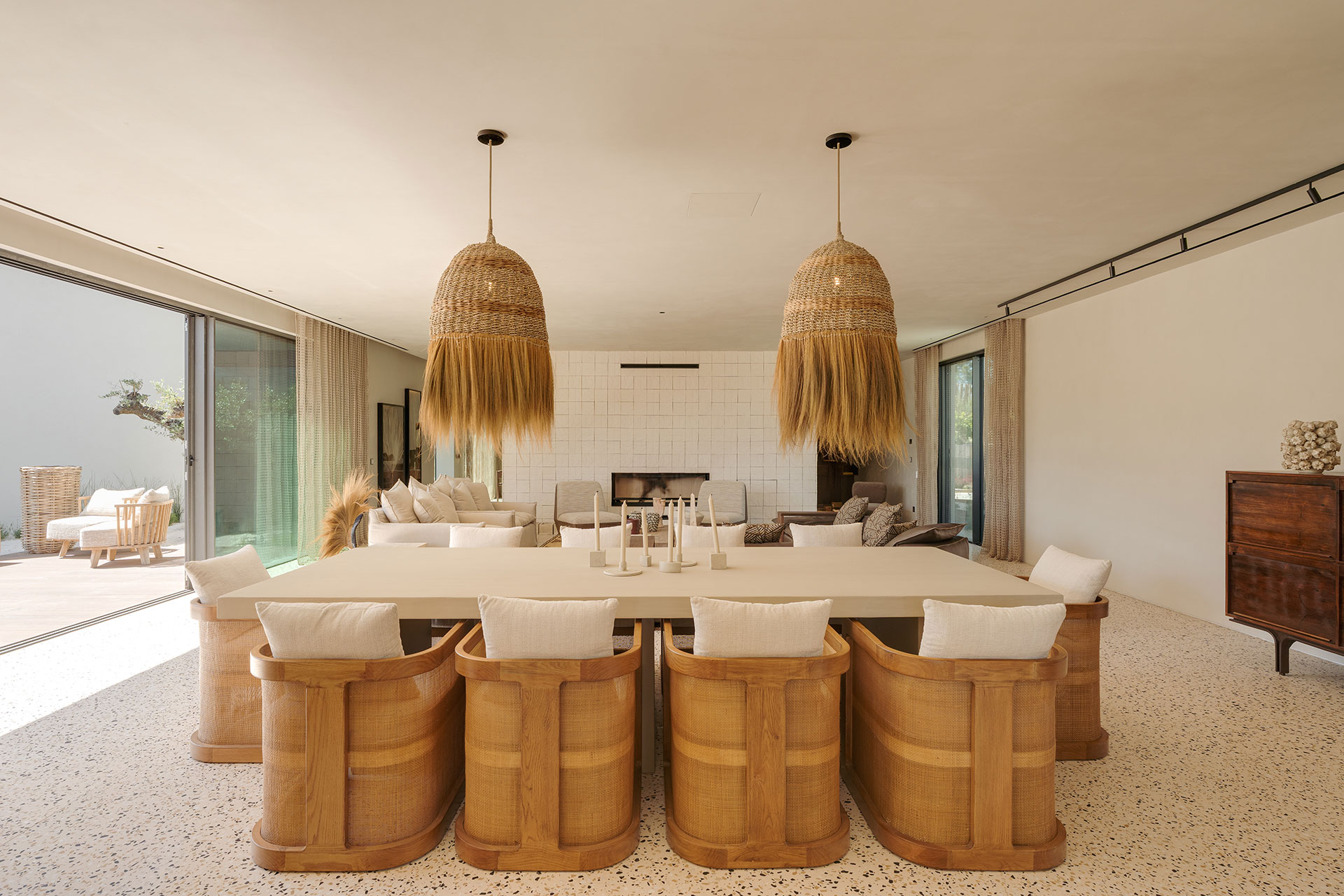 villa-stark_villa_comporta-setubal-portugal_interior-table.jpg