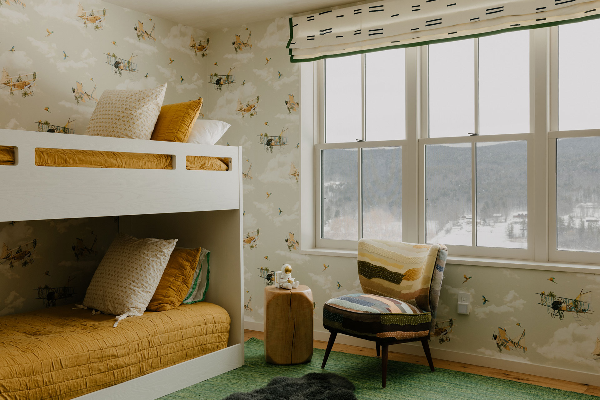 morningside_house_Massachusetts-usa_interior-bunk-beds.jpg