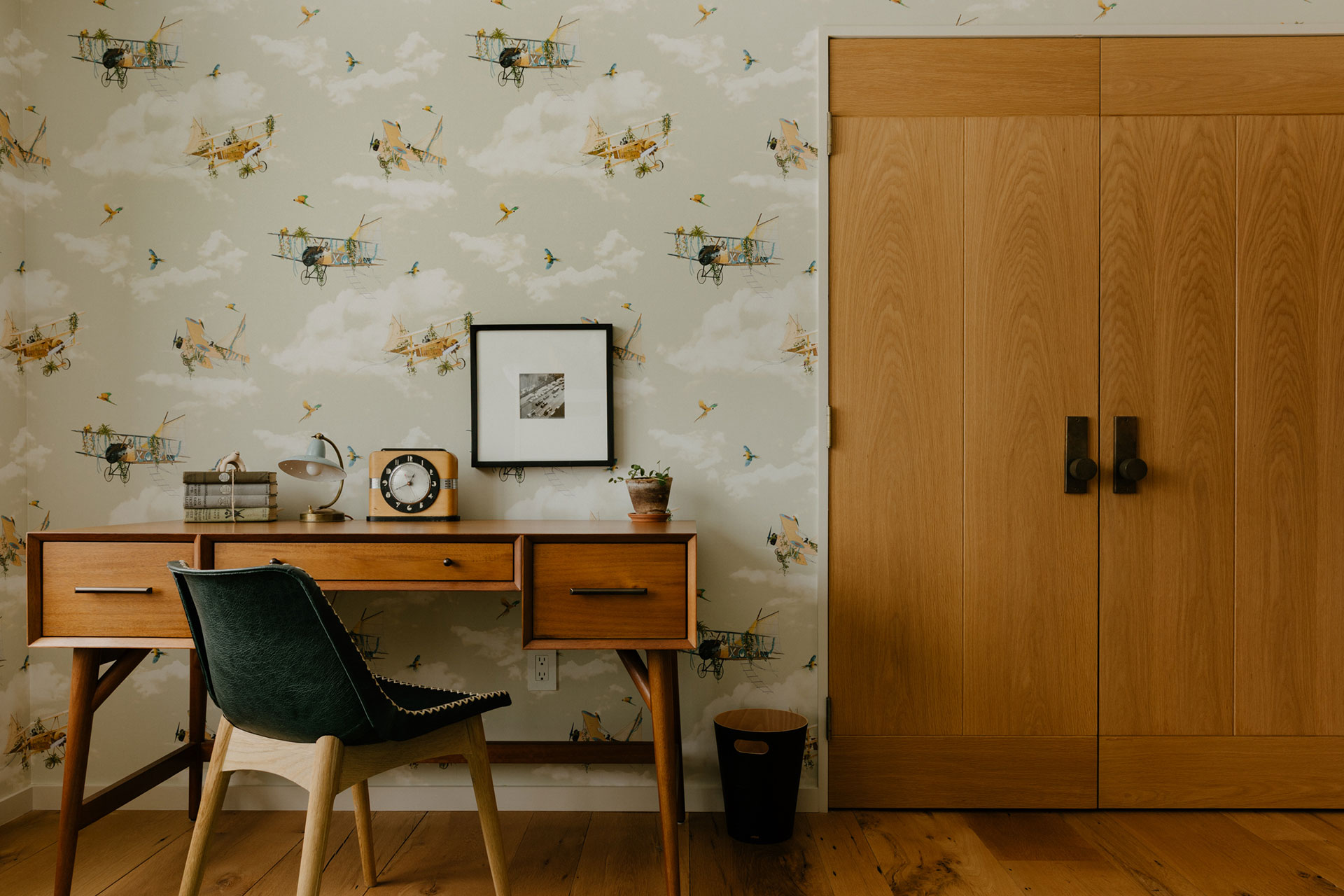 morningside_house_Massachusetts-usa_interior-desk.jpg