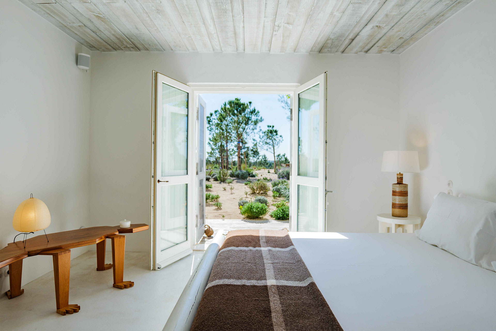 villa-kaba_farmhouse_melides-setubal-portugal_interior-bedroom.jpg