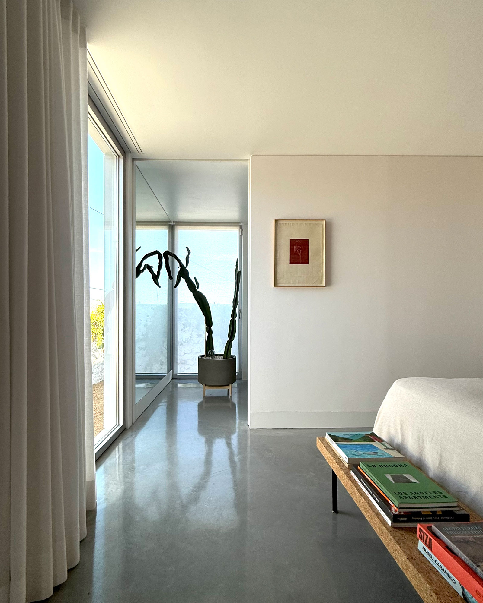 casa-da-matriz_villa_setubal-portugal_interior-bed-room.jpg