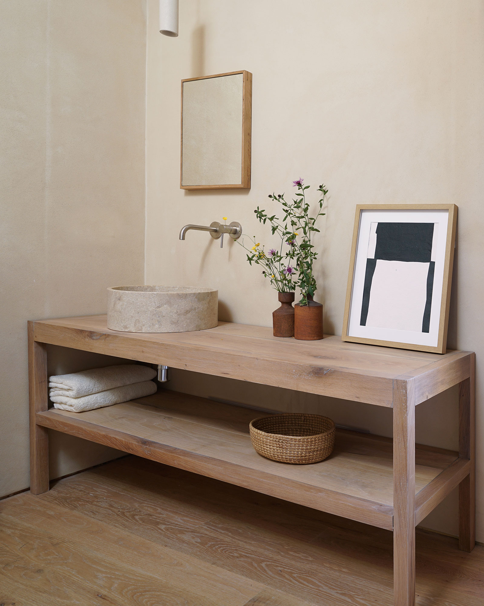 casa-minima_house_selaya-Cantabria-spain_interior-bath-room.jpg
