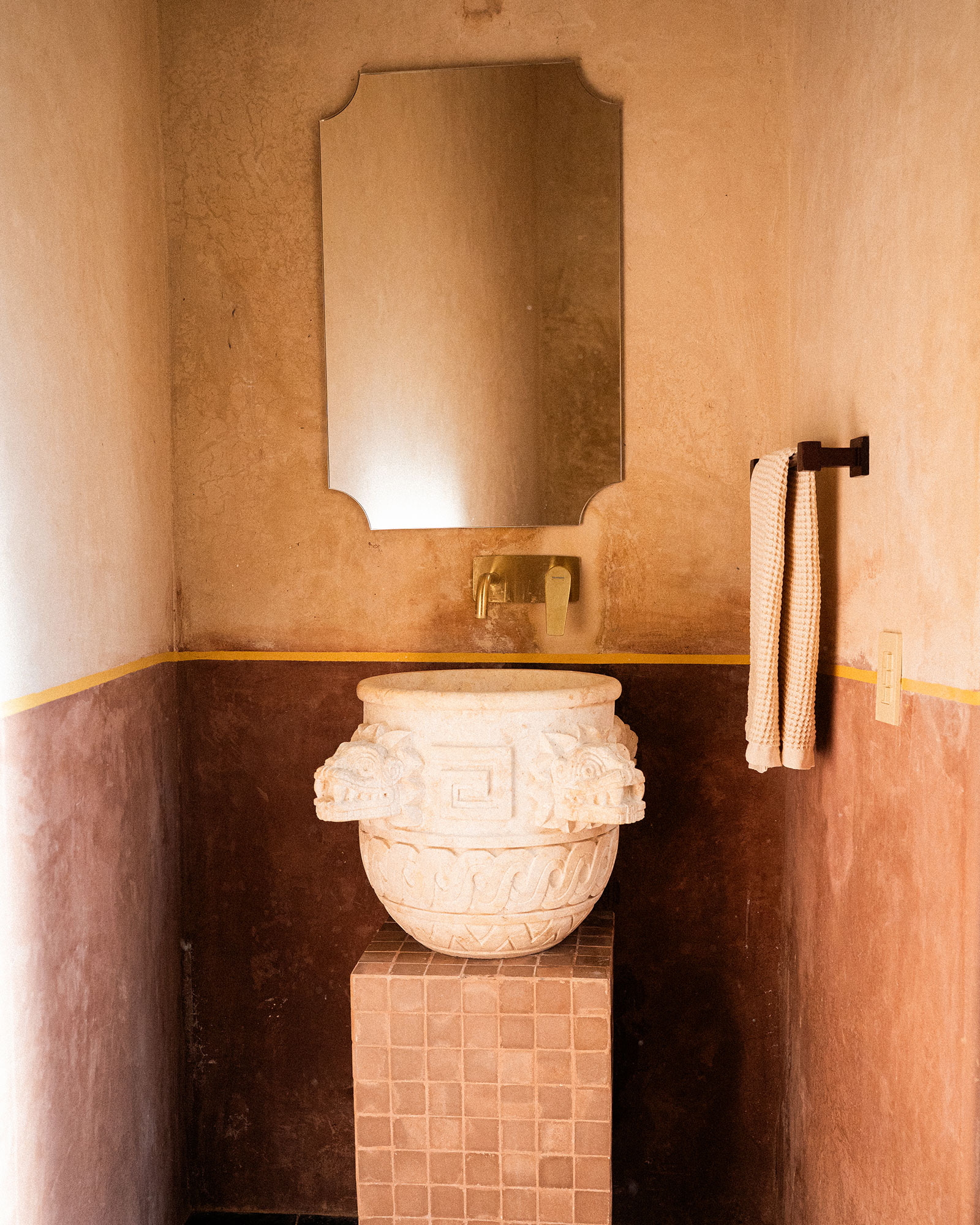 agua-en-flor-by-boutique_townhouse_merida-mexico_interior-bathroom.jpg