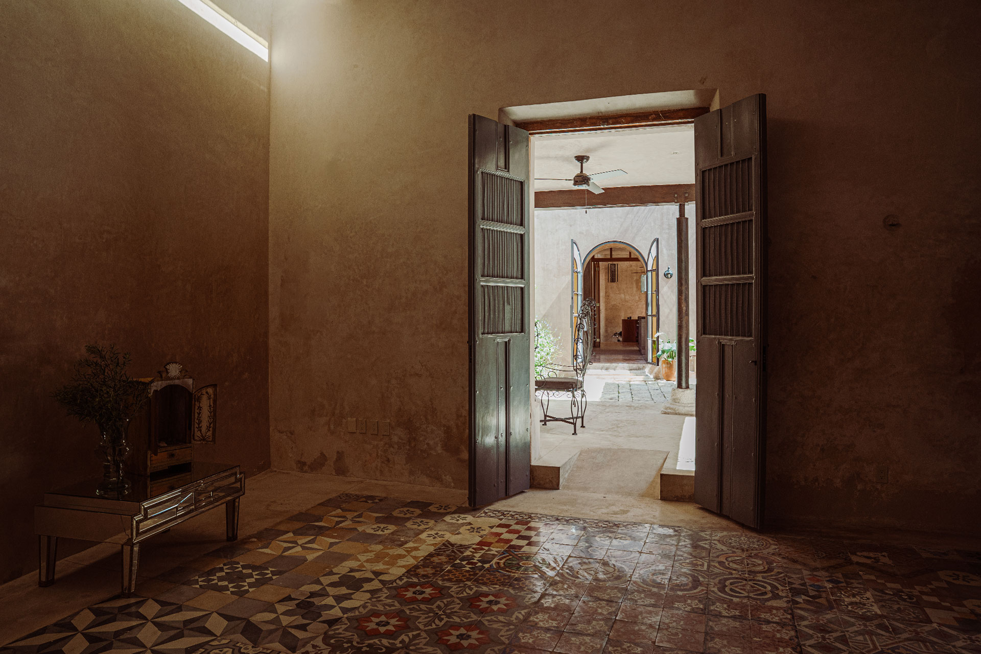 agua-en-flor-by-boutique_townhouse_merida-mexico_interior-design.jpg