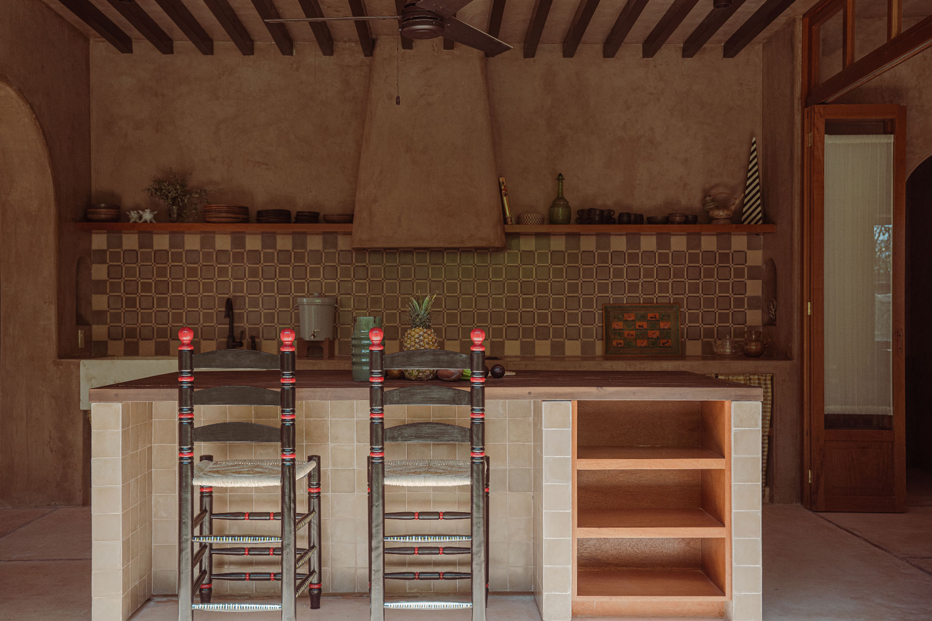 agua-en-flor-by-boutique_townhouse_merida-mexico_interior-kitchen.jpg