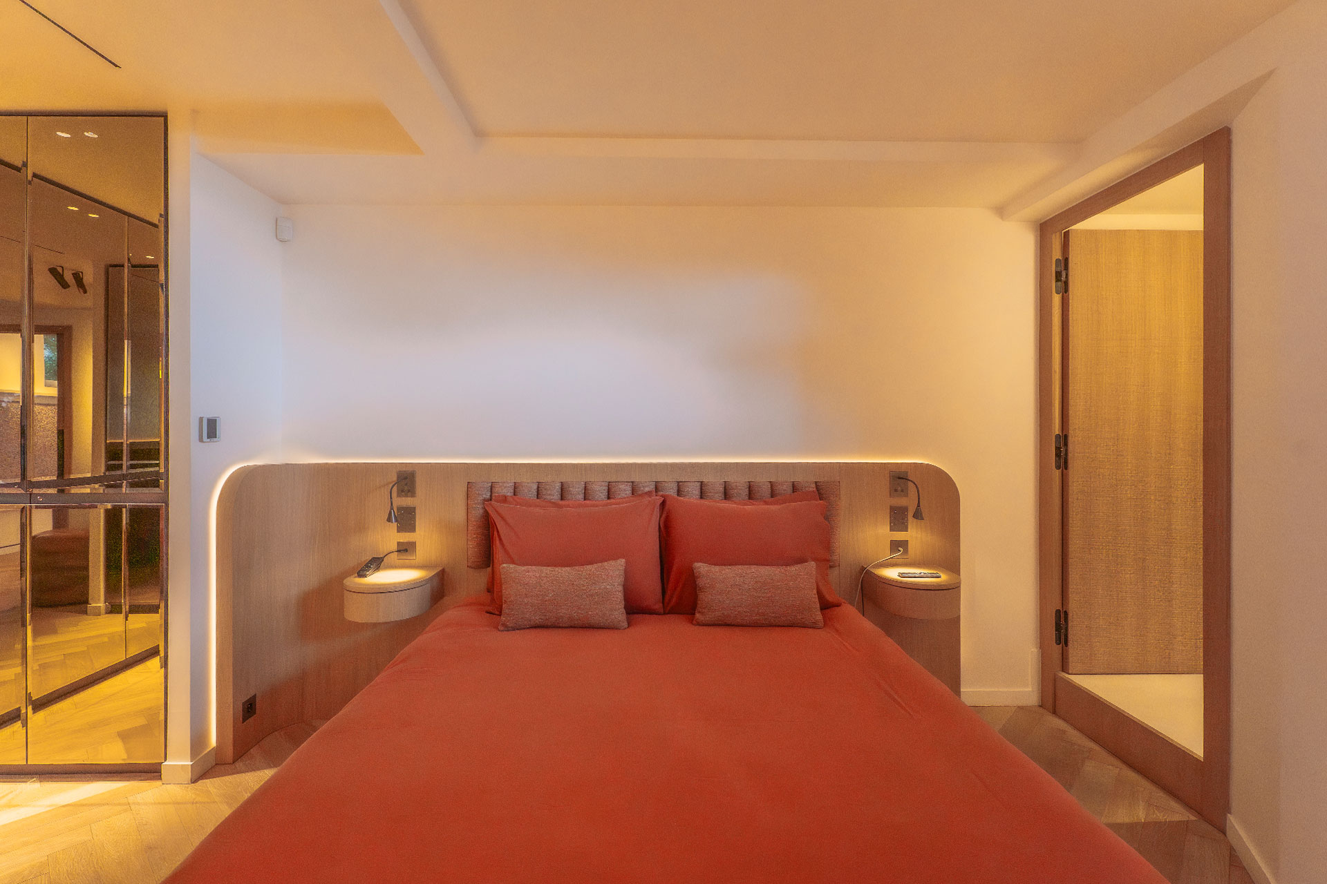the-atelier-residence_apartment_paris-france_interior-bed.jpg