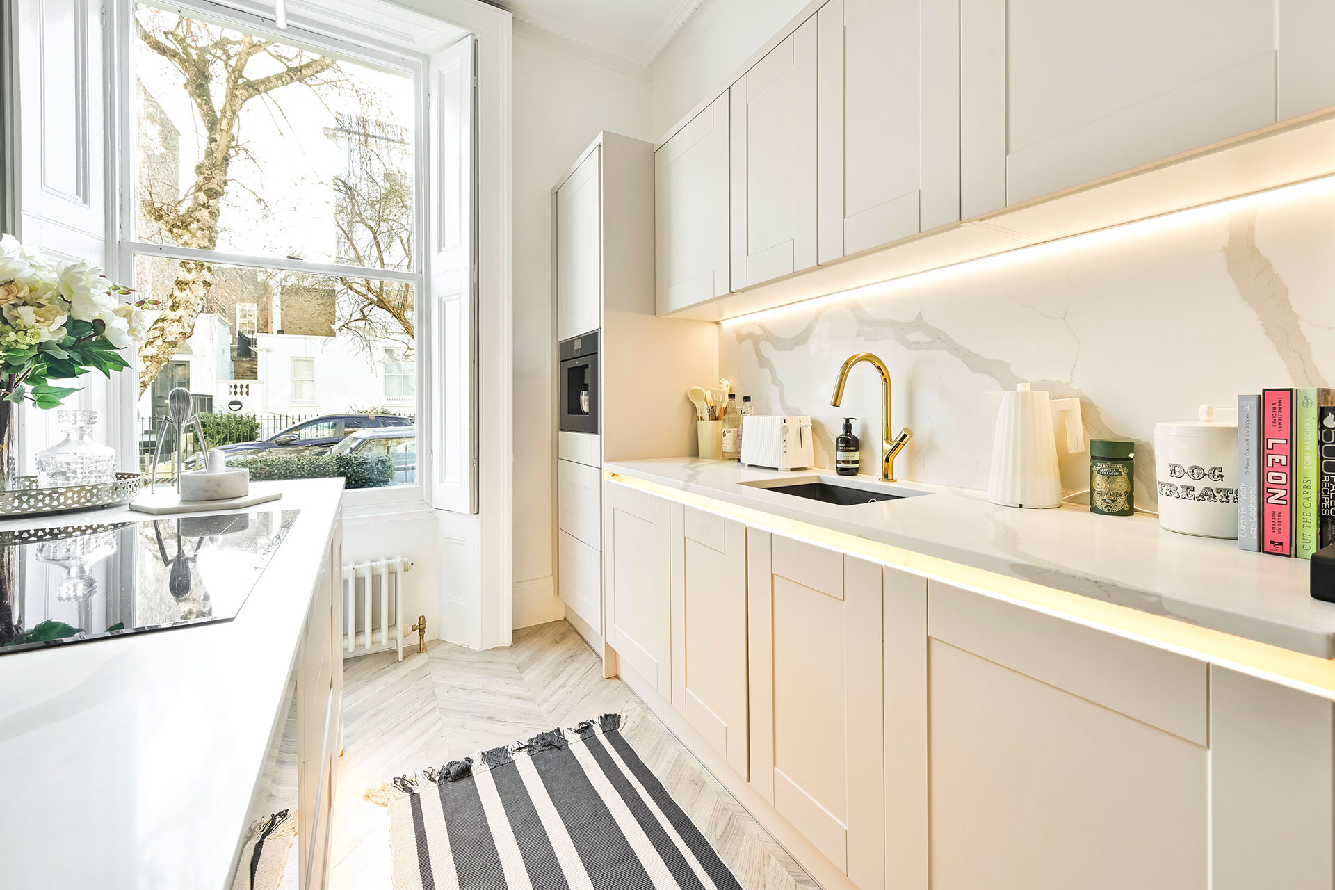 chelsea-town-house_townhouse_england-uk_interior-kitchen-detail.jpg