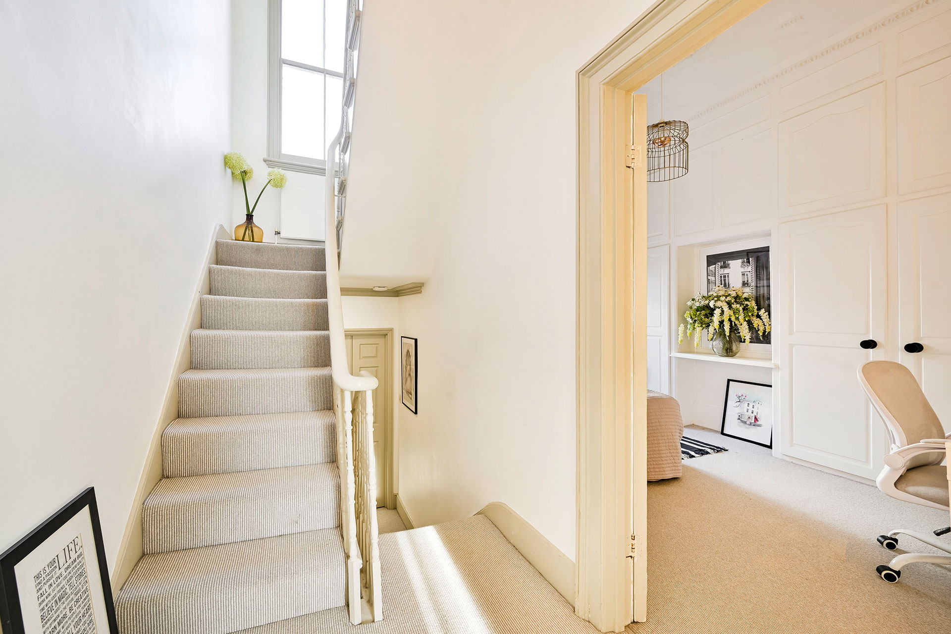 chelsea-town-house_townhouse_england-uk_interior-stairs.jpg
