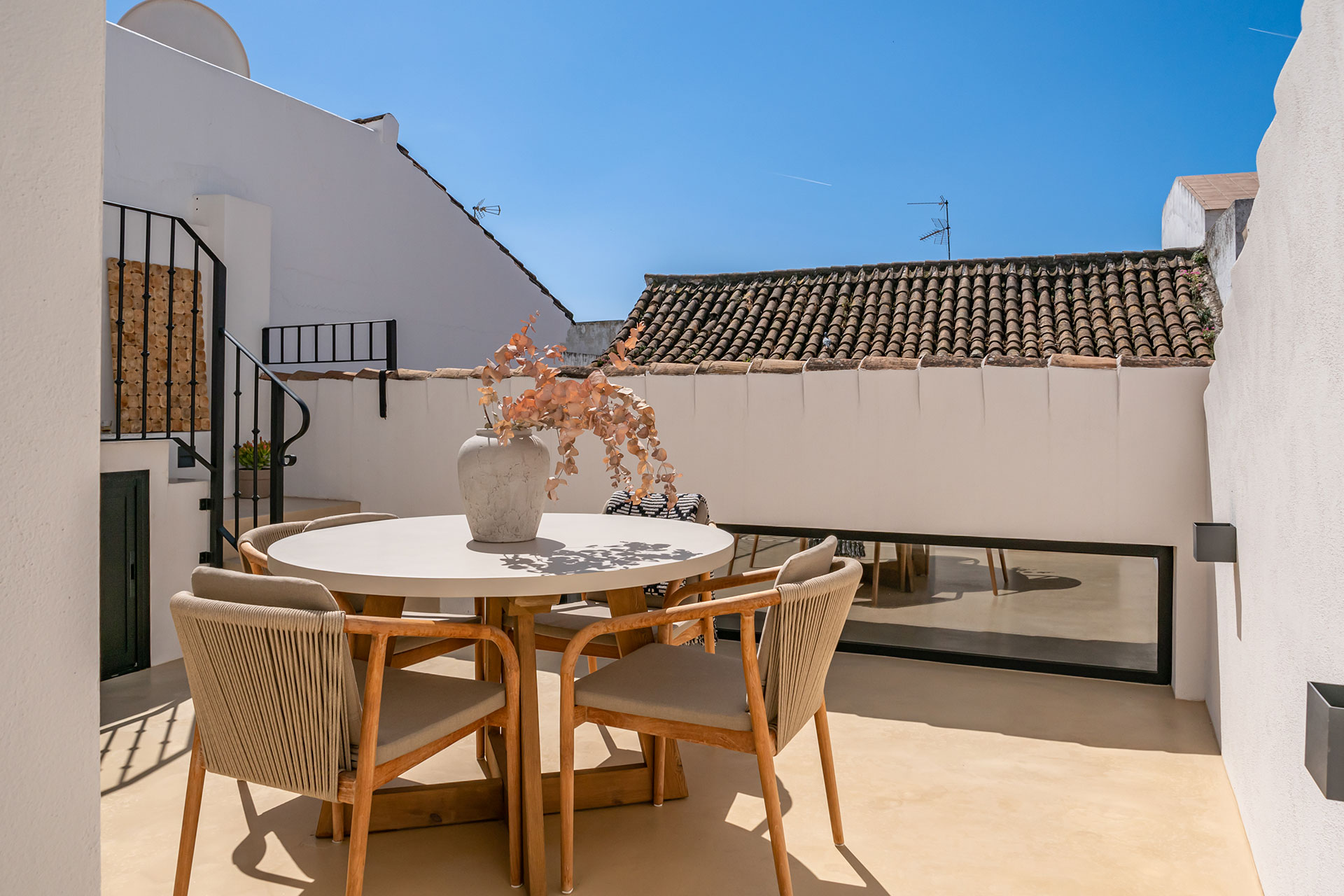 casa-luna-de-miel_townhouse_andalucia-spain_exterior.jpg
