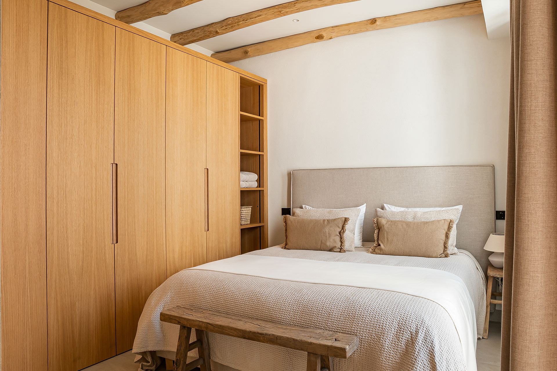 casa-luna-de-miel_townhouse_andalucia-spain_interior-bed-room.jpg
