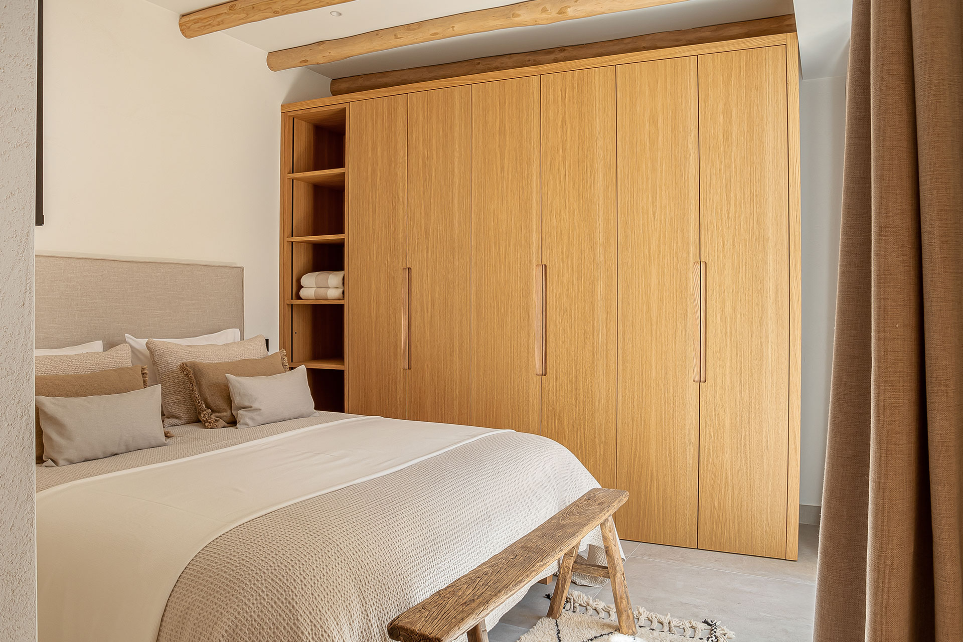 casa-luna-de-miel_townhouse_andalucia-spain_interior-bedroom-space.jpg