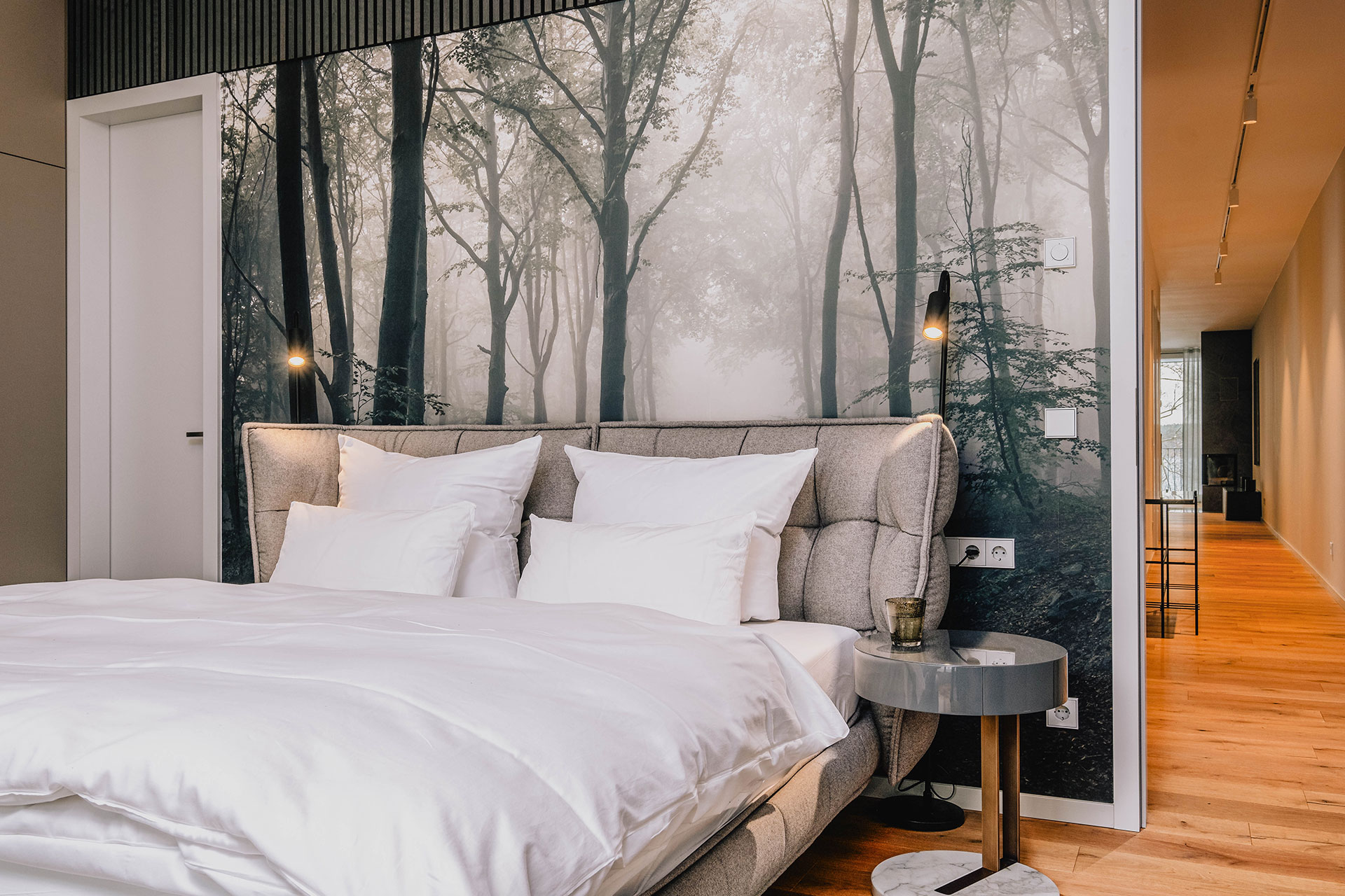 the-chipp-lakeside-design-apartment_apartment_Brandenburg-germany_interior-bed-room.jpg