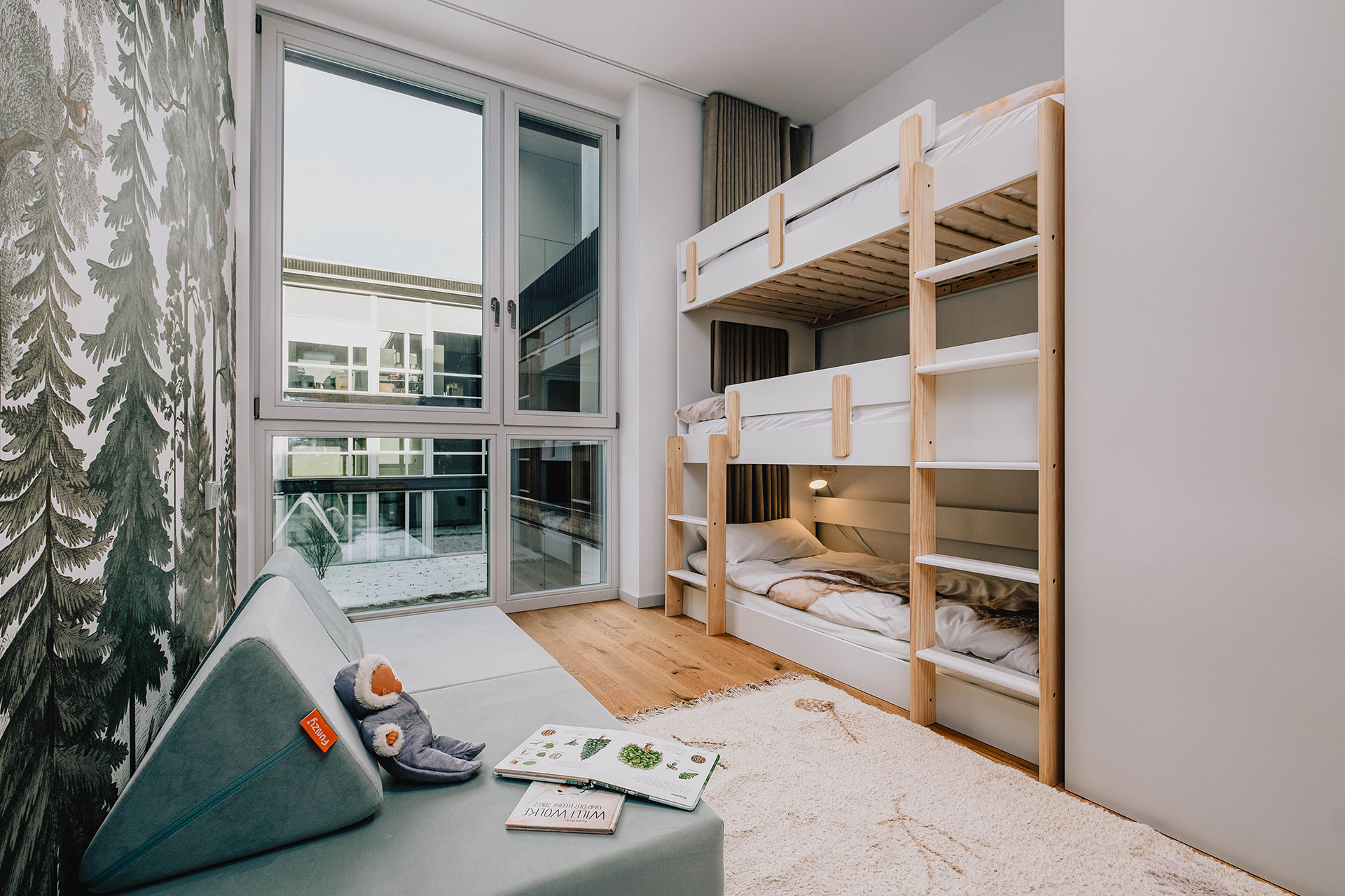 the-chipp-lakeside-design-apartment_apartment_Brandenburg-germany_interior-beds.jpg