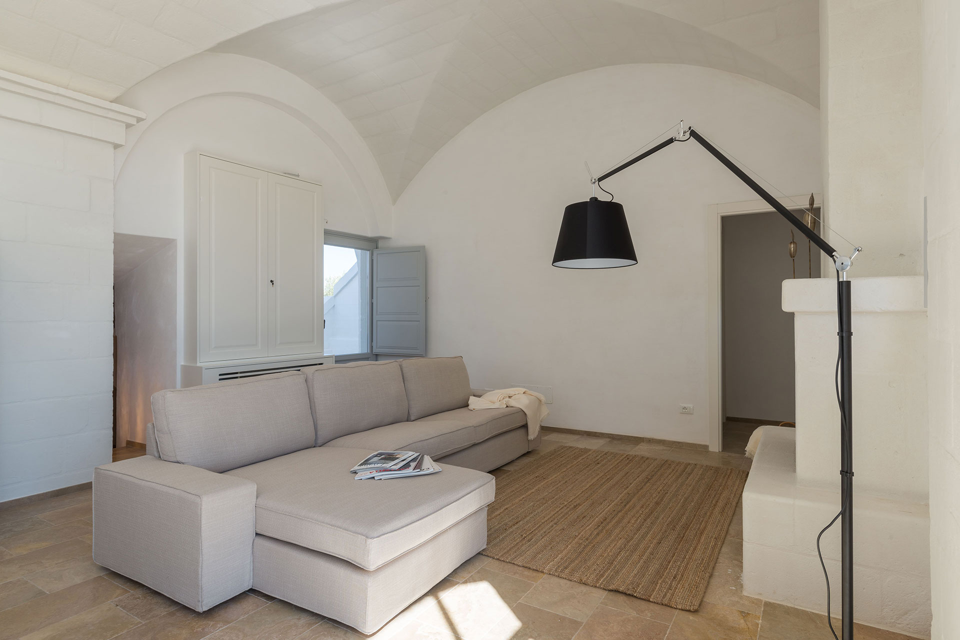 villa-luce_villa_puglia-italy_interior-design.jpg