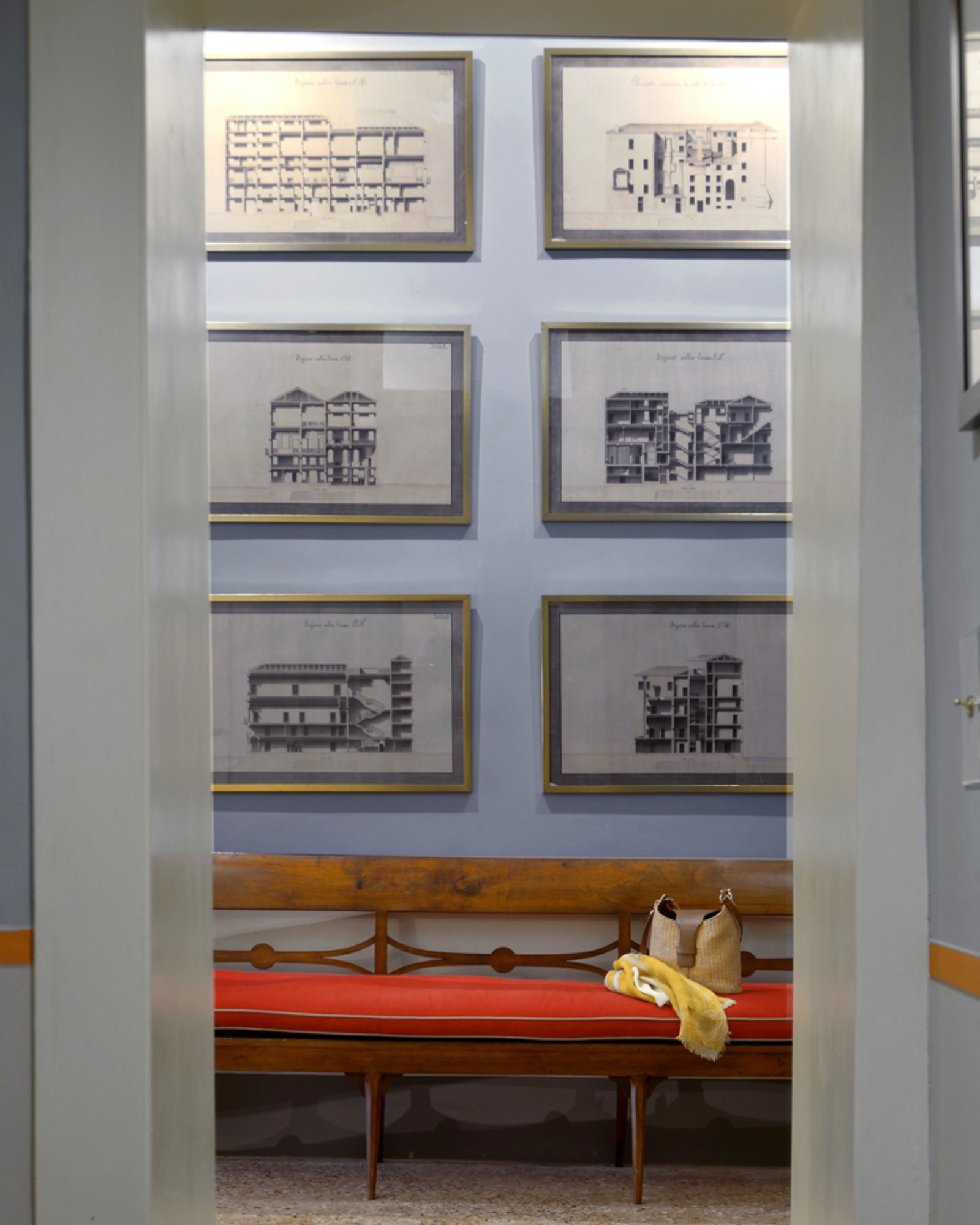 palazzo-canova_palazzo_veneto-italy_interior-bench.jpg