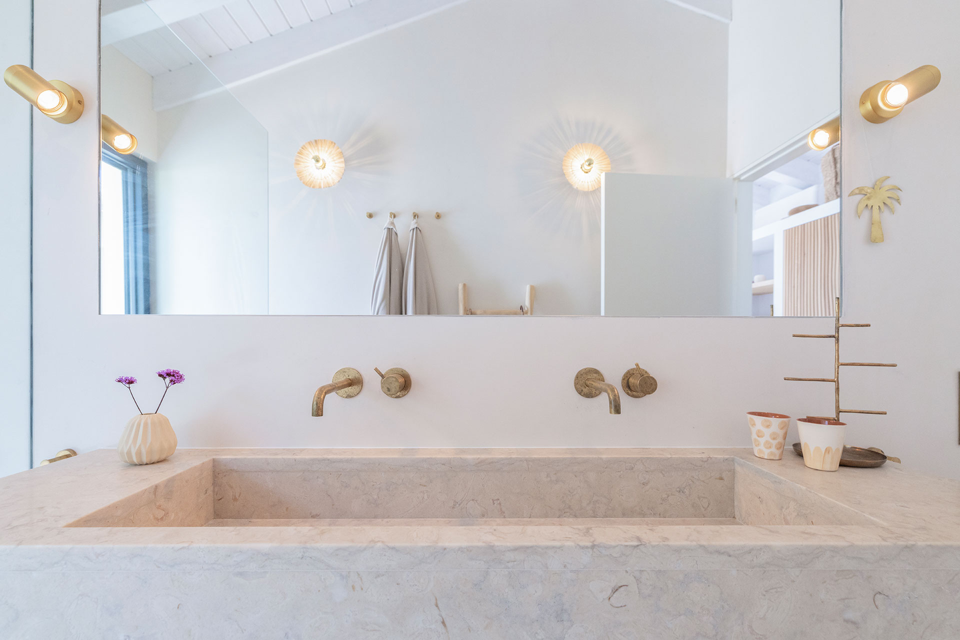 casa-quatro-ventos_villa_comporta-setubal-portugal_interior-bathroom.jpg