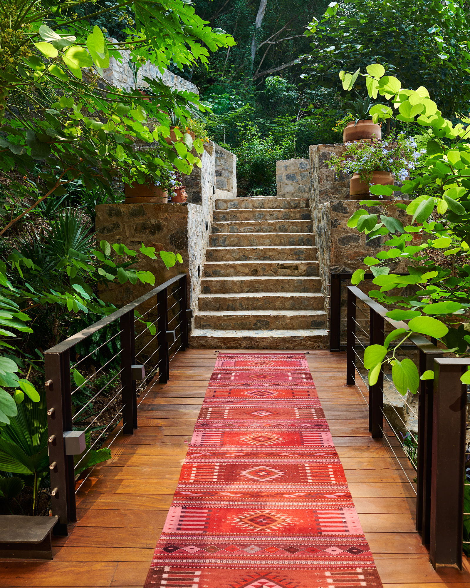 la-higuera_house_troncones-mexico_exterior-stairs.jpg