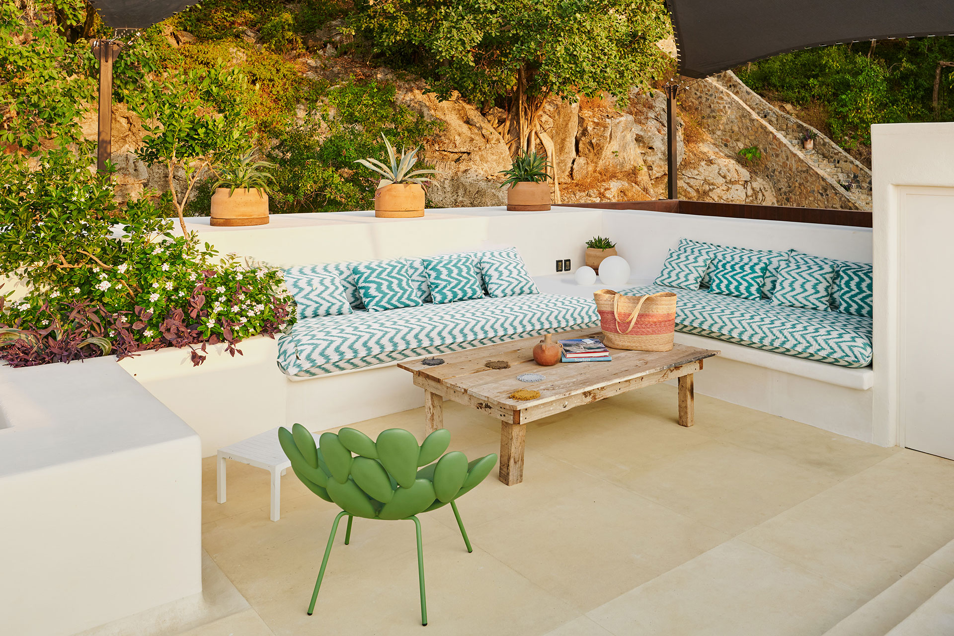 la-higuera_house_troncones-mexico_exterior-terrace.jpg
