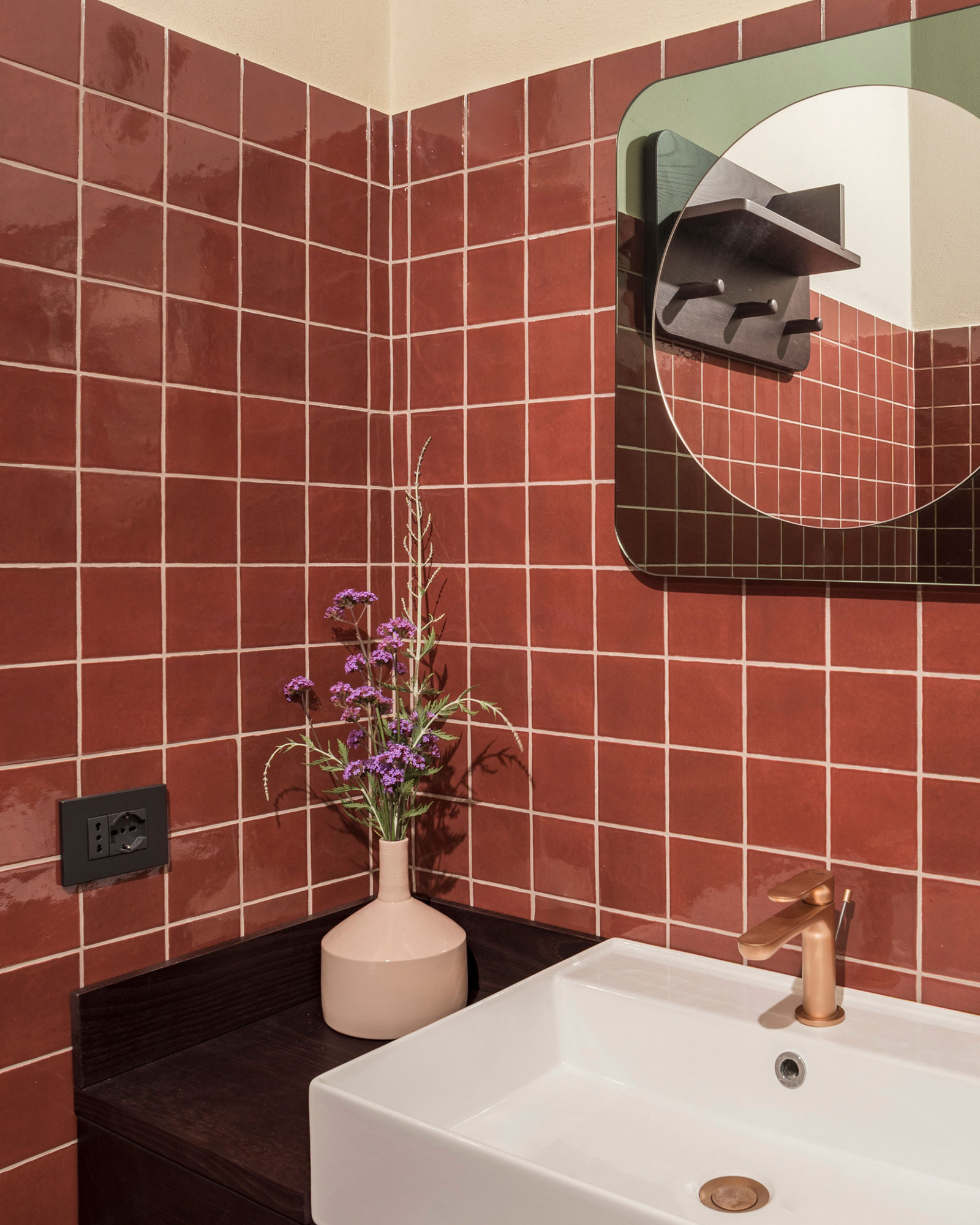 luxi-bia-casa-cubo_apartment_sardinia-italy_interior-bathroom.jpg