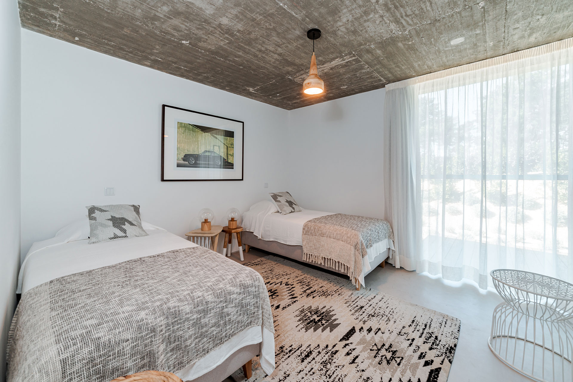 casa-da-palicada_villa_setubal-portugal_interior-bedroom.jpg