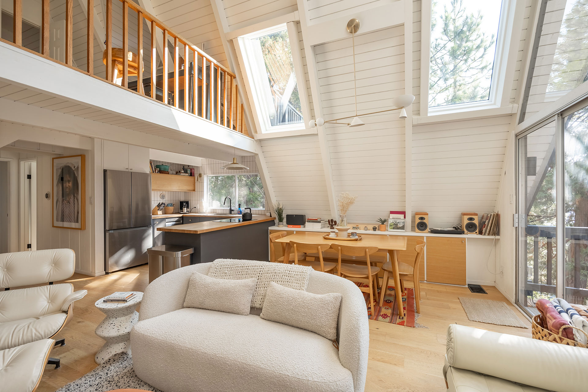 canyon-pines-a-frame_aframe_california-usa_interior-design.jpg