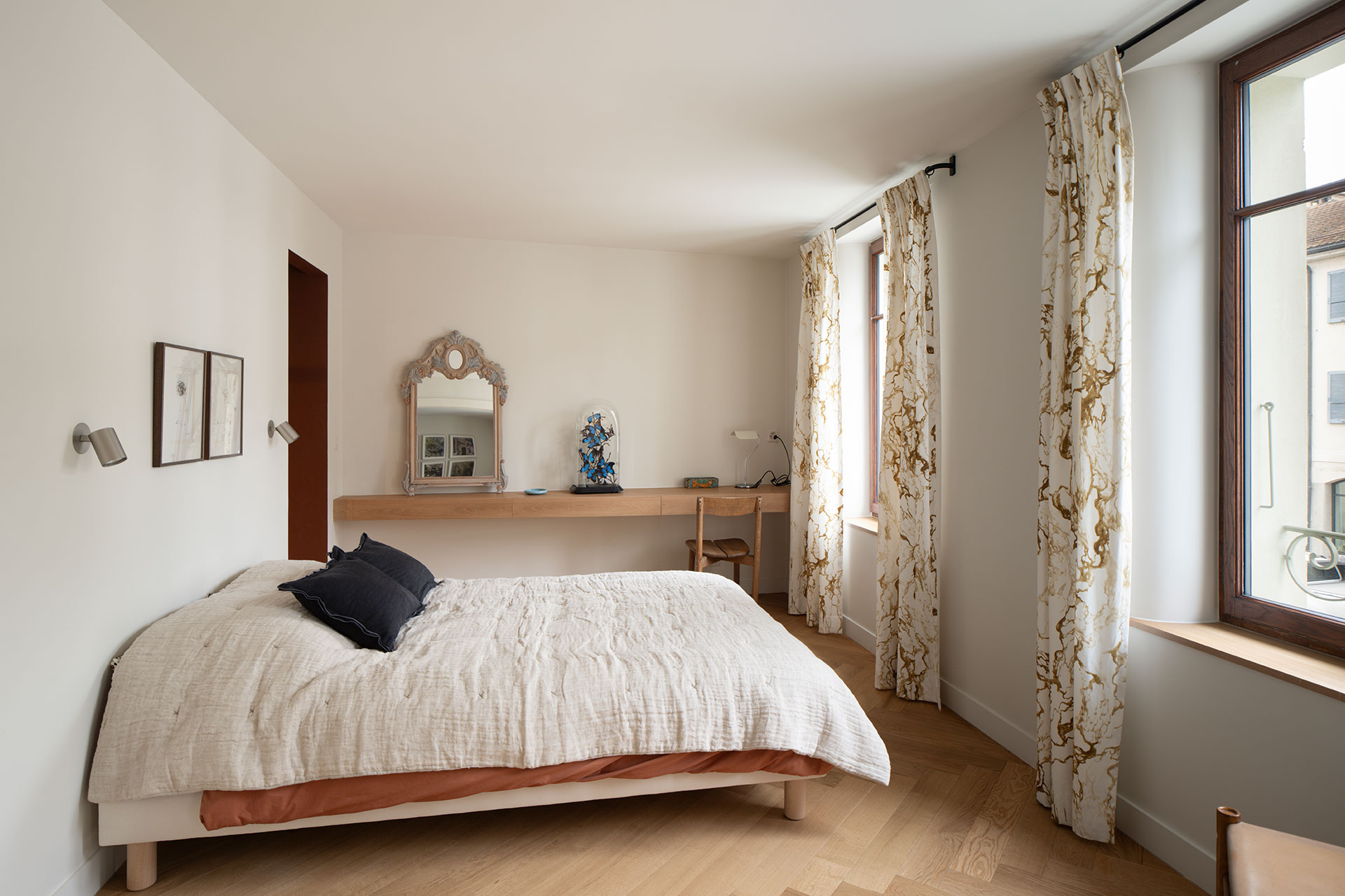 chez-rose_house_geneva-switzerland_interior-bedroom.jpg