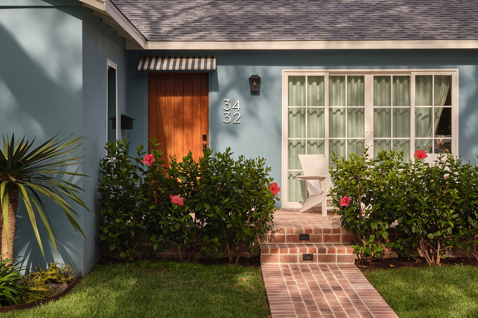 fay-house_house_california-usa_exterior-entrance.jpg