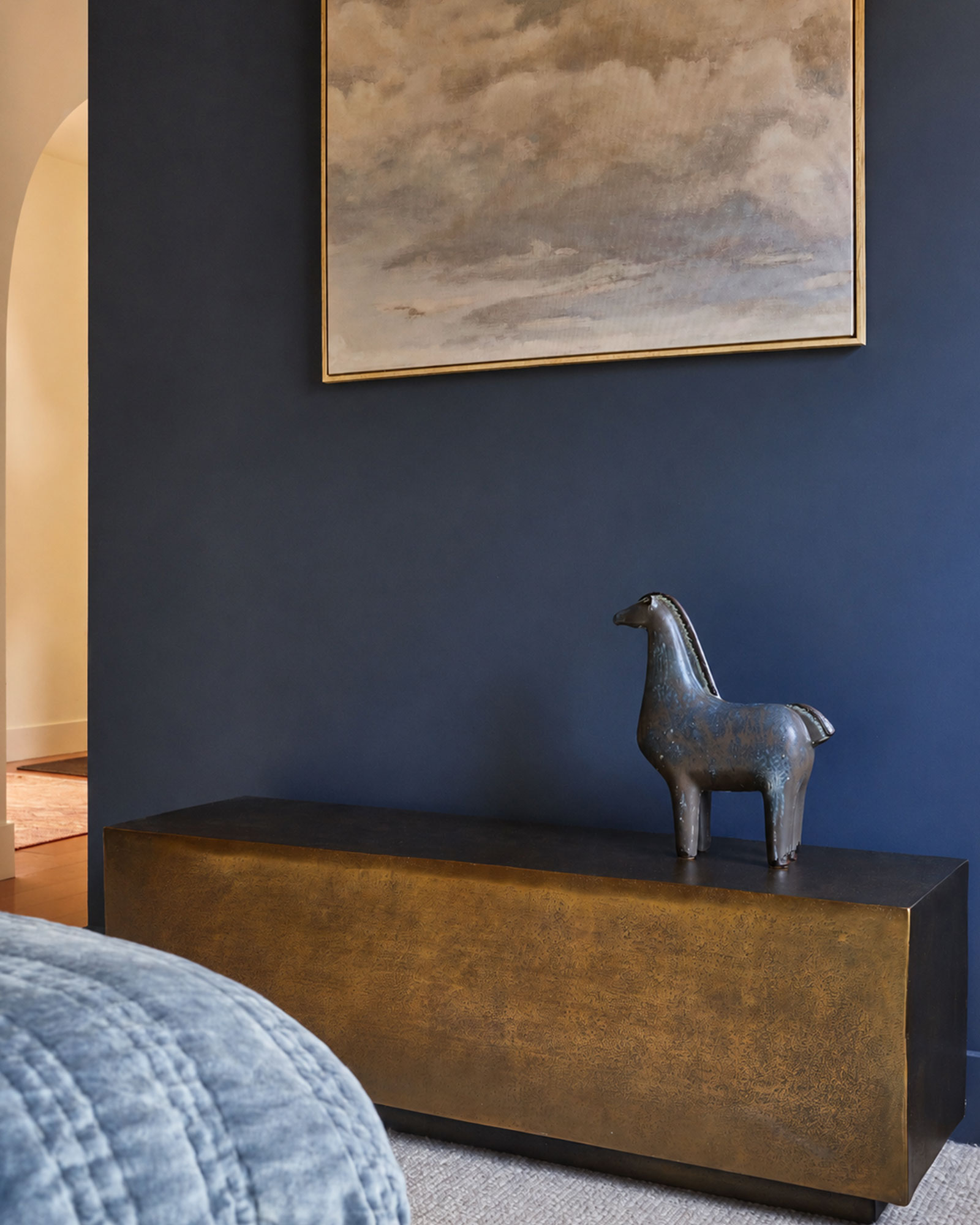 fay-house_house_california-usa_interior-bedroom-detail.jpg