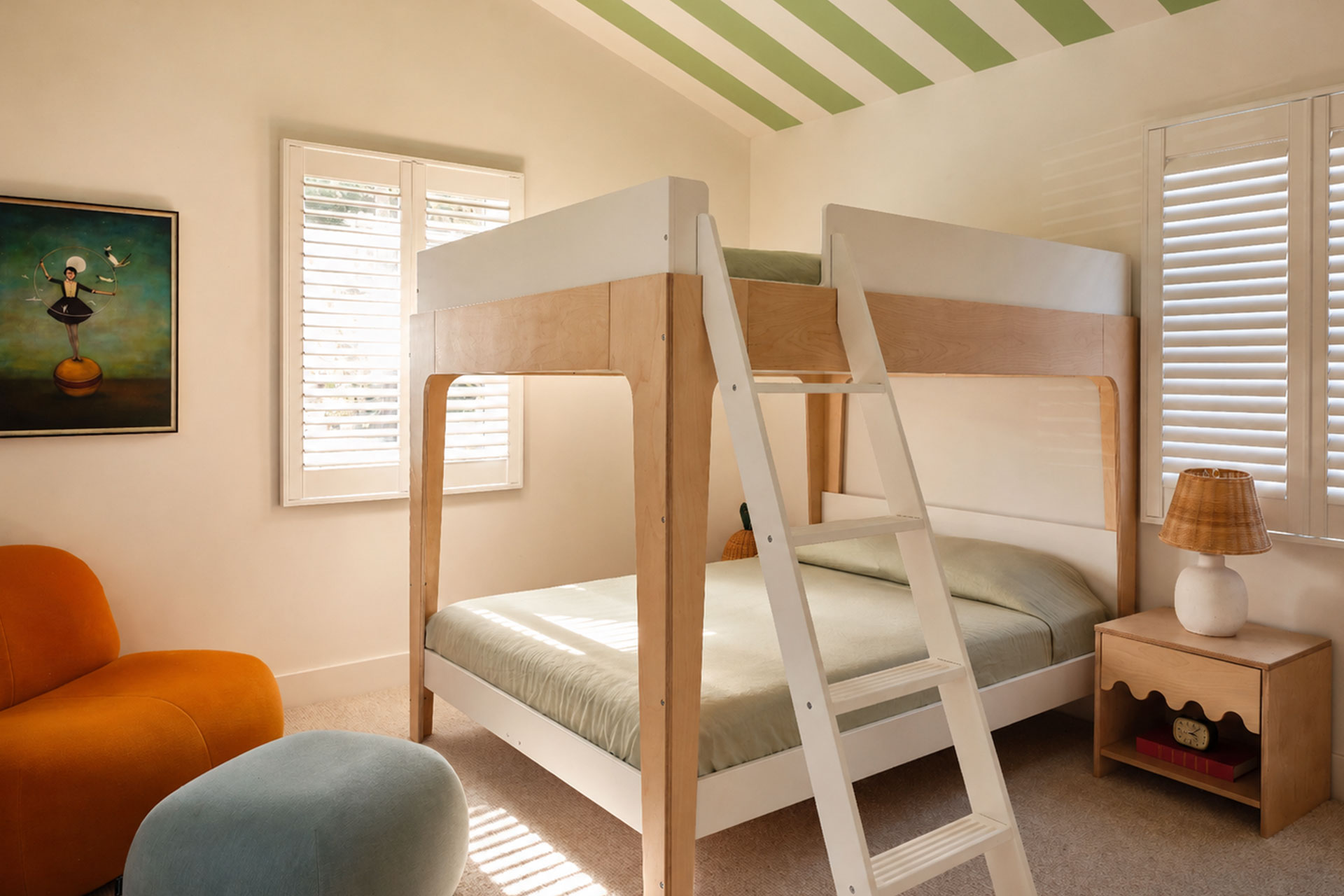 fay-house_house_california-usa_interior-bunk-bedroom.jpg