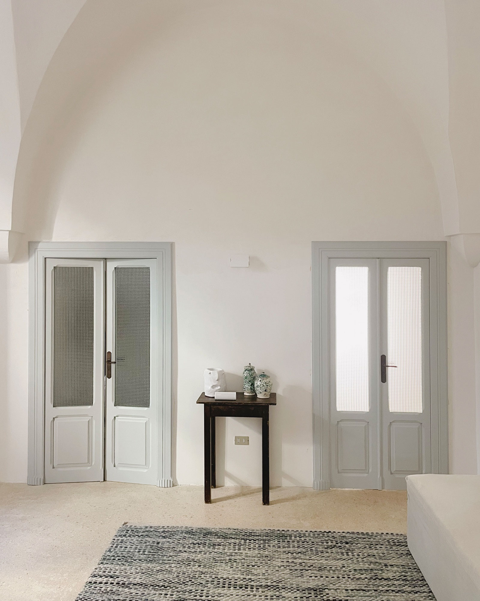 casa-trisolini-carovigno_townhouse_puglia-italy_interior-space-design.jpg