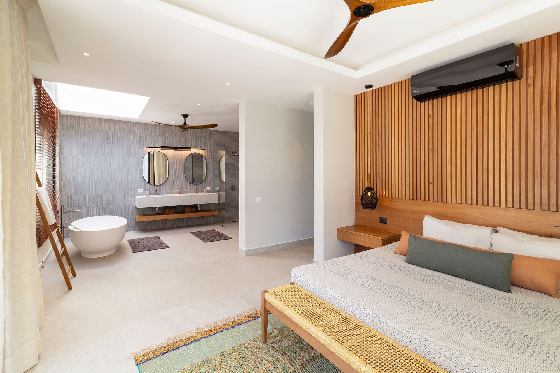 la-felicita_villa_semana-dominican-republic_interior-bedroom-space.jpg