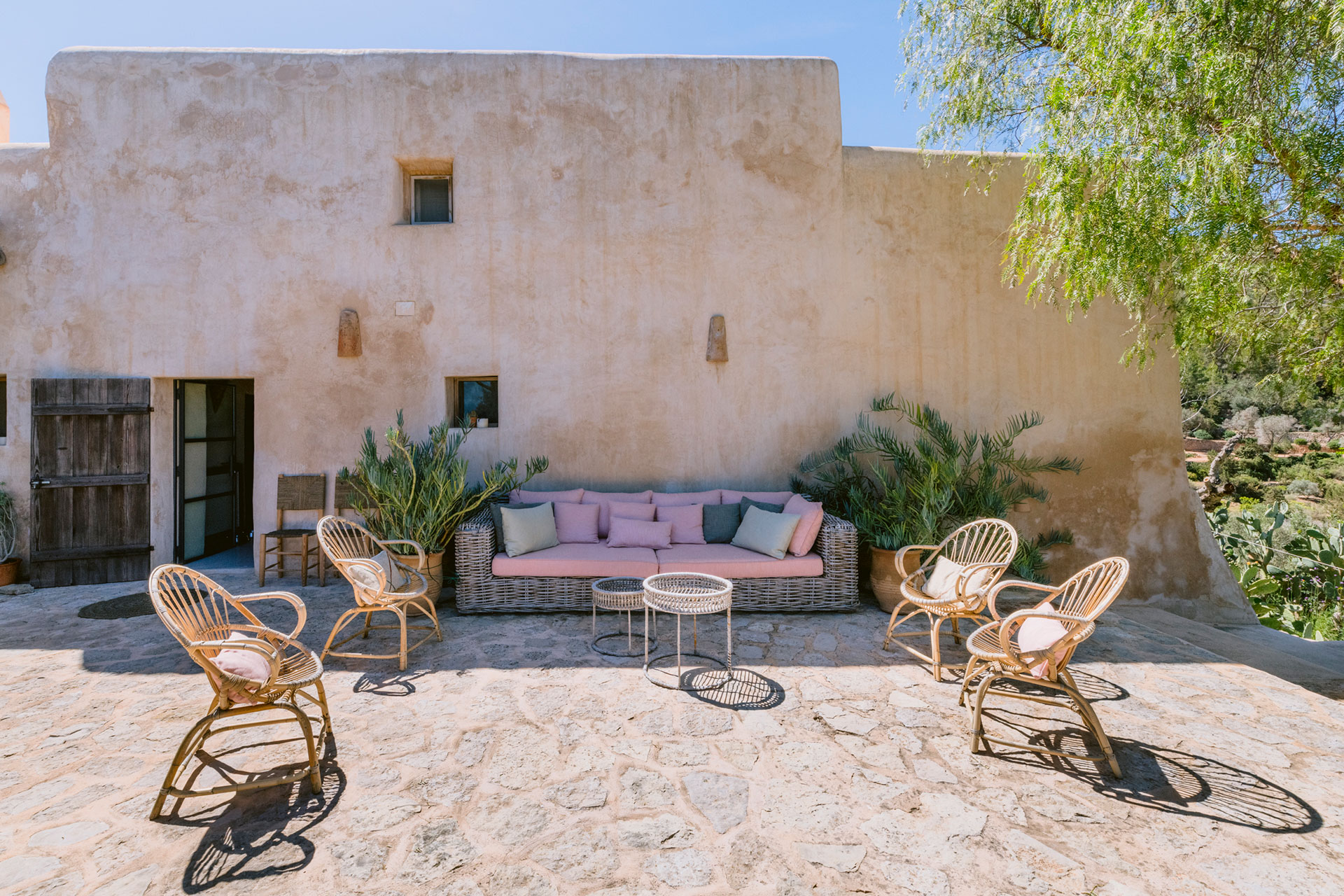can-cielo_house_ibiza-spain_exterior-terrace-sofa.jpg