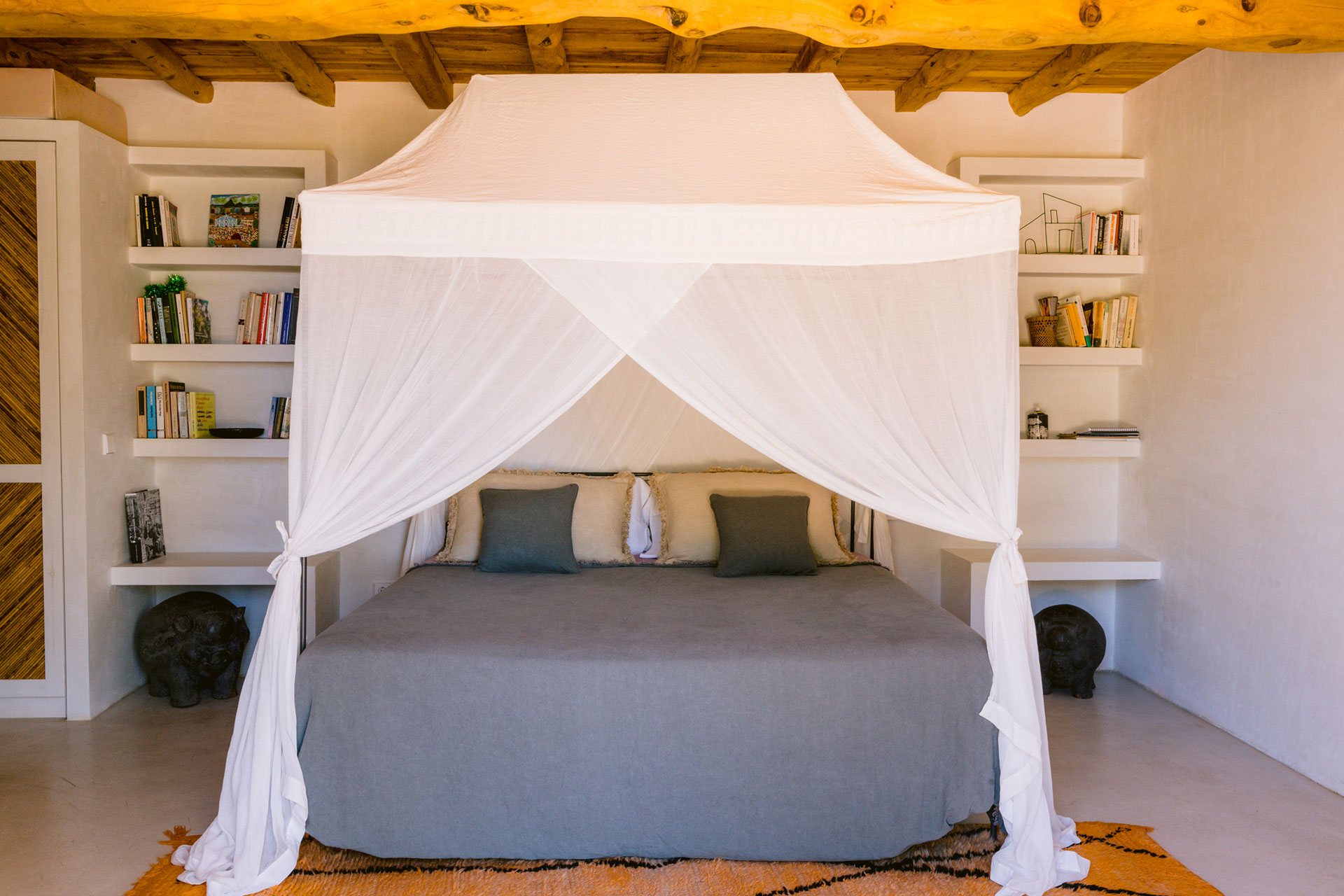can-cielo_house_ibiza-spain_interior-bed-room-design.jpg