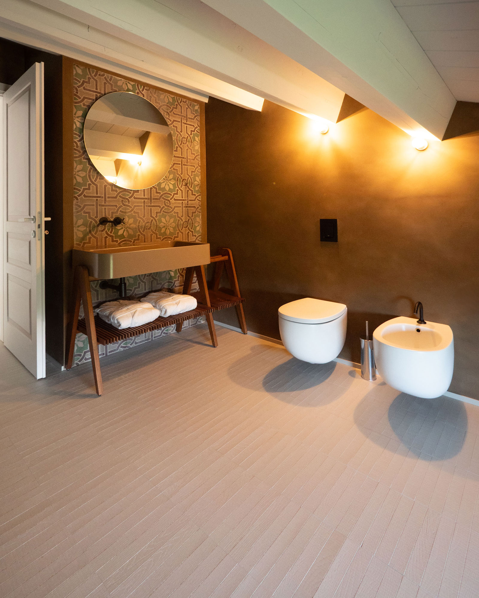 chaza-occhipinti-casa-grande_house_sicily-italy_interior-bathroom.jpg