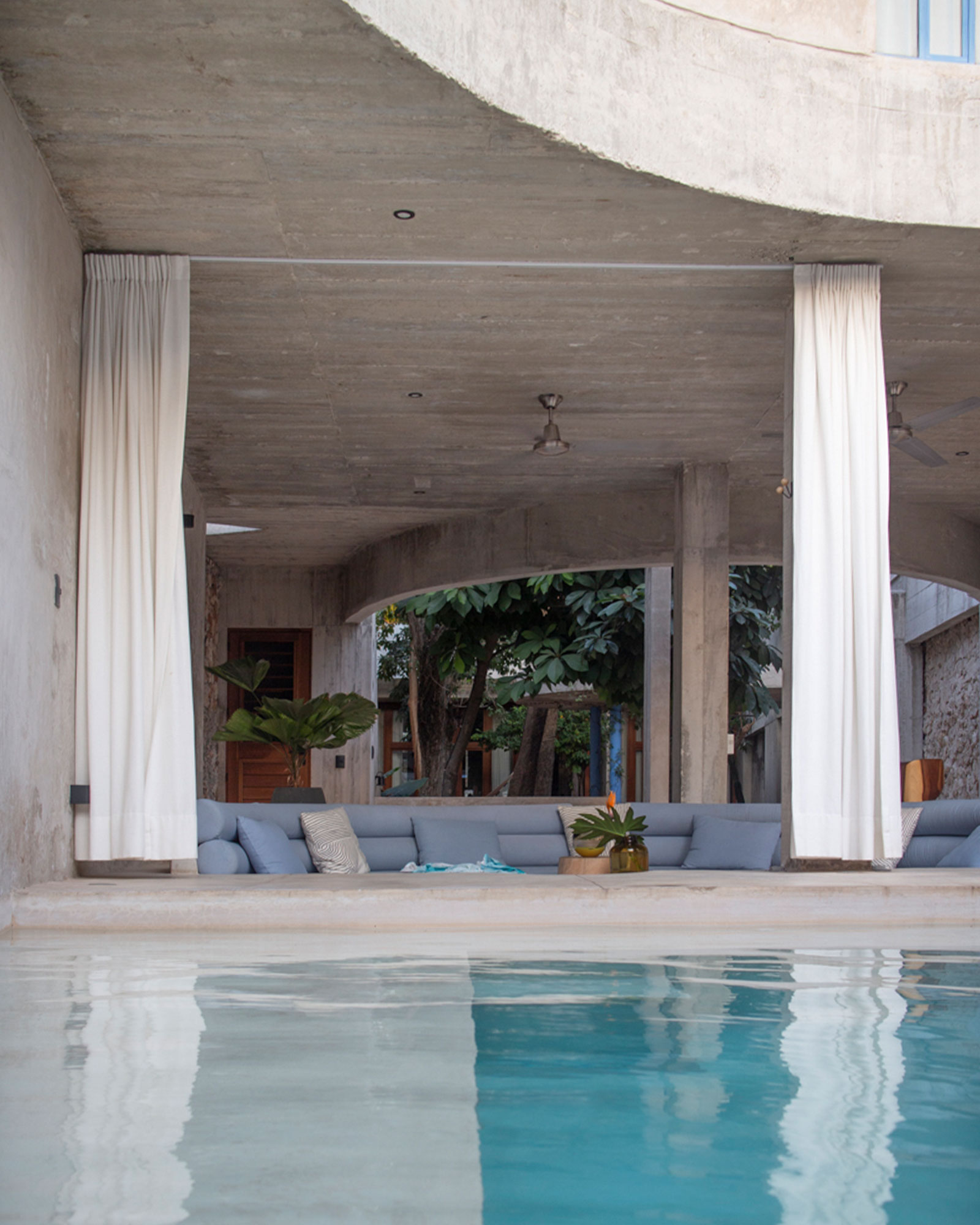 casa-soskil_house_merida-yucatan-mexico_exterior-pool-design.jpg