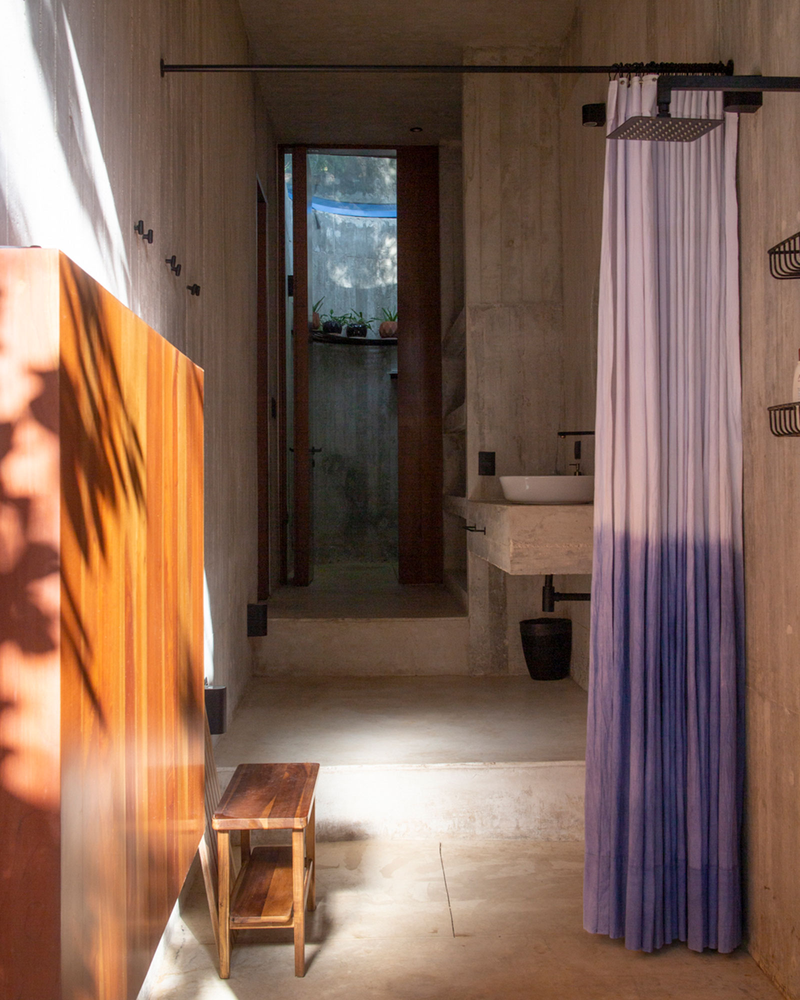 casa-soskil_house_merida-yucatan-mexico_interior-bathroom.jpg