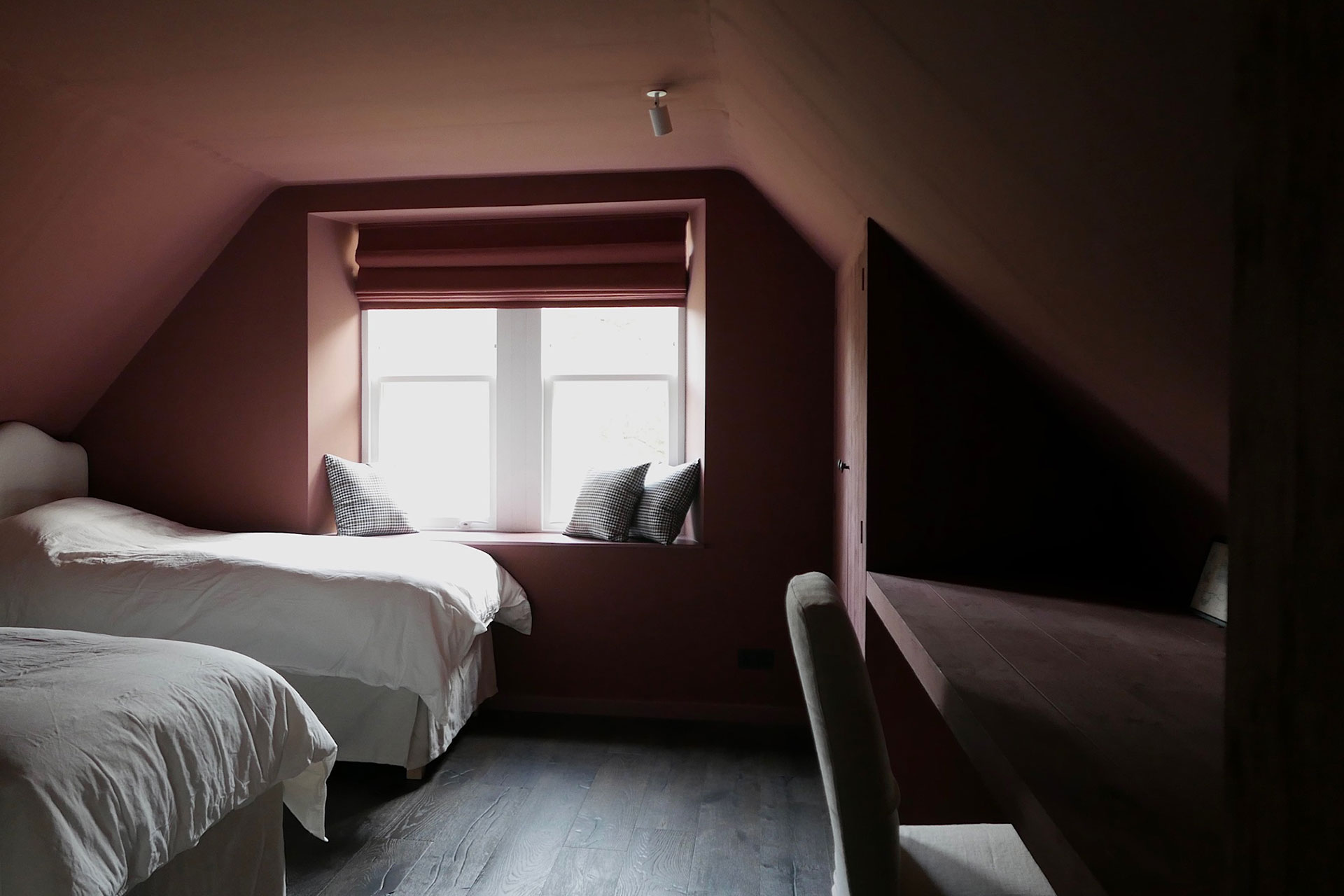 the-old-school_cottage_ballater-scotland-uk_interior-bedroom.jpg