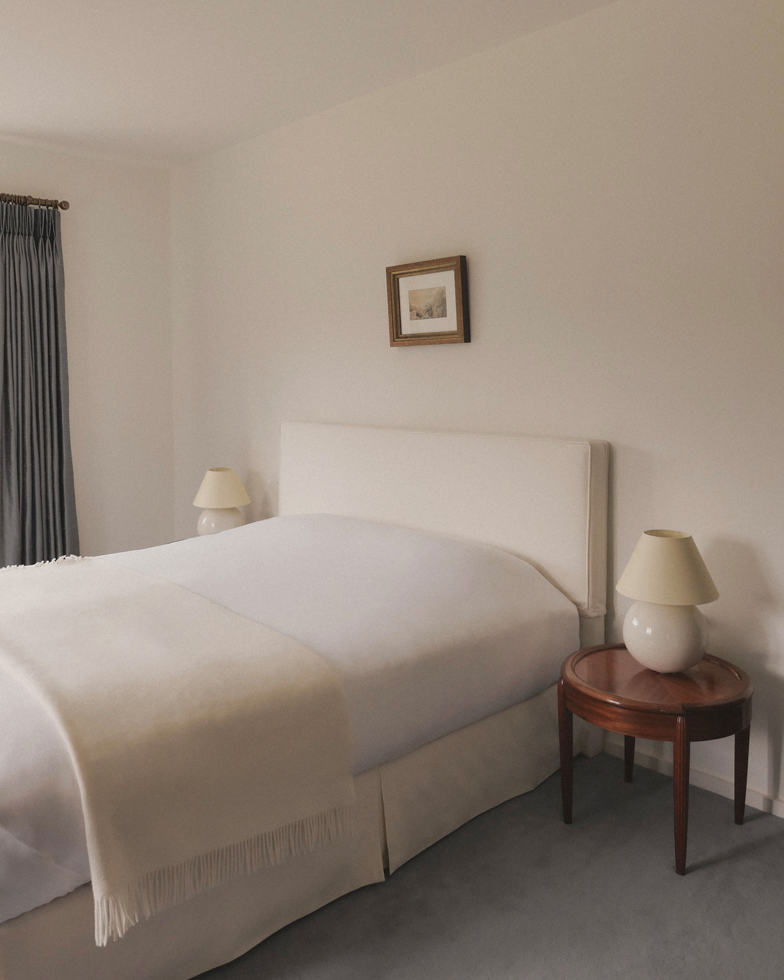 faunoran-house_house_crathie-scotland-uk_interior-bedroom.jpg