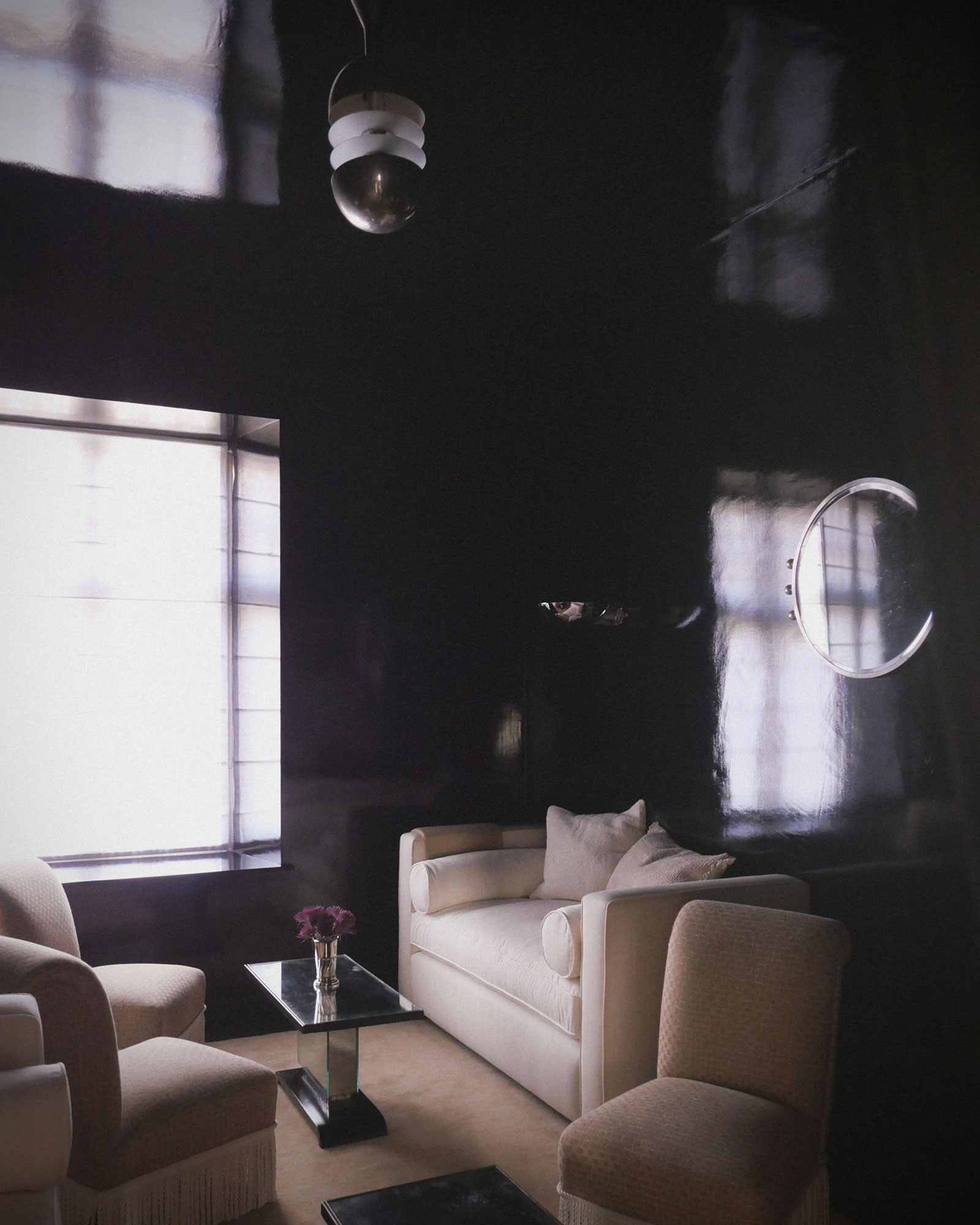 faunoran-house_house_crathie-scotland-uk_interior-sofa.jpg
