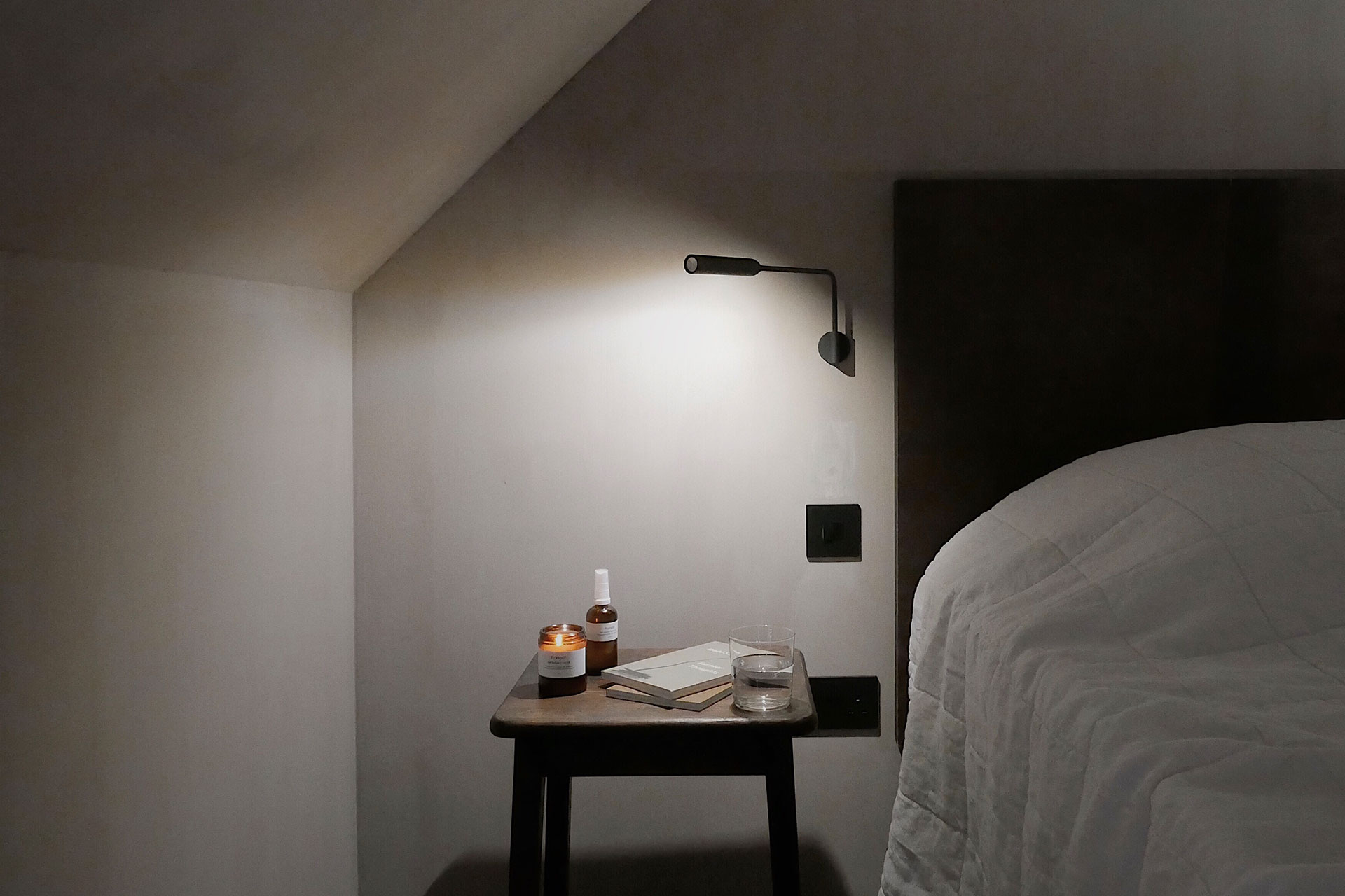 gairnshiel-lodge_castle_ballater-scotland-uk_interior-bed.jpg