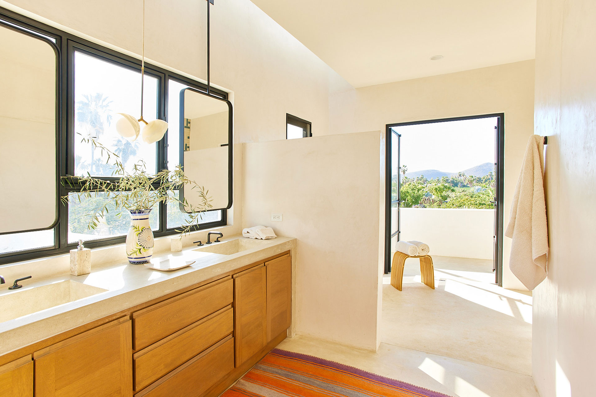 rancho-cuatro-patas_estate_baja-california-sur-mexico_interior-bathroom-space.jpg