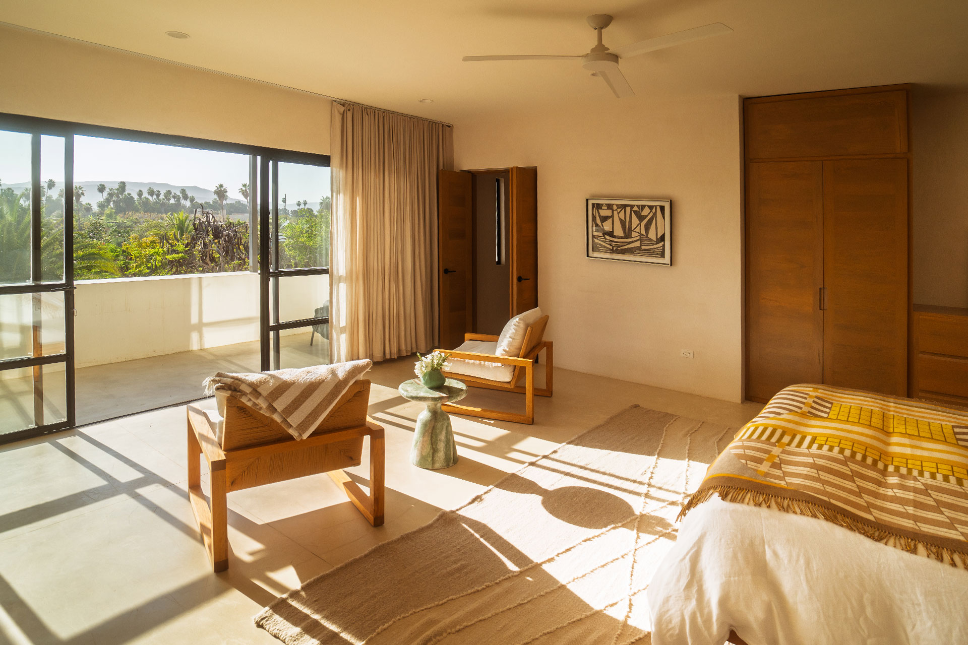 rancho-cuatro-patas_estate_baja-california-sur-mexico_interior-bedroom-terrace.jpg