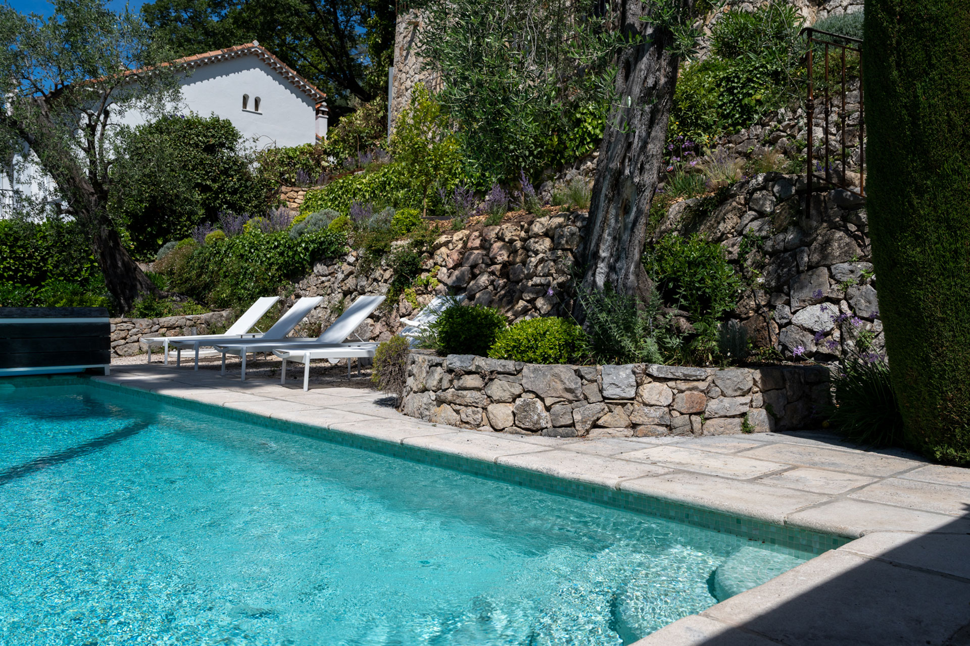 domaine-casa-del-sol_villa_grasse-france_exterior-pool.jpg