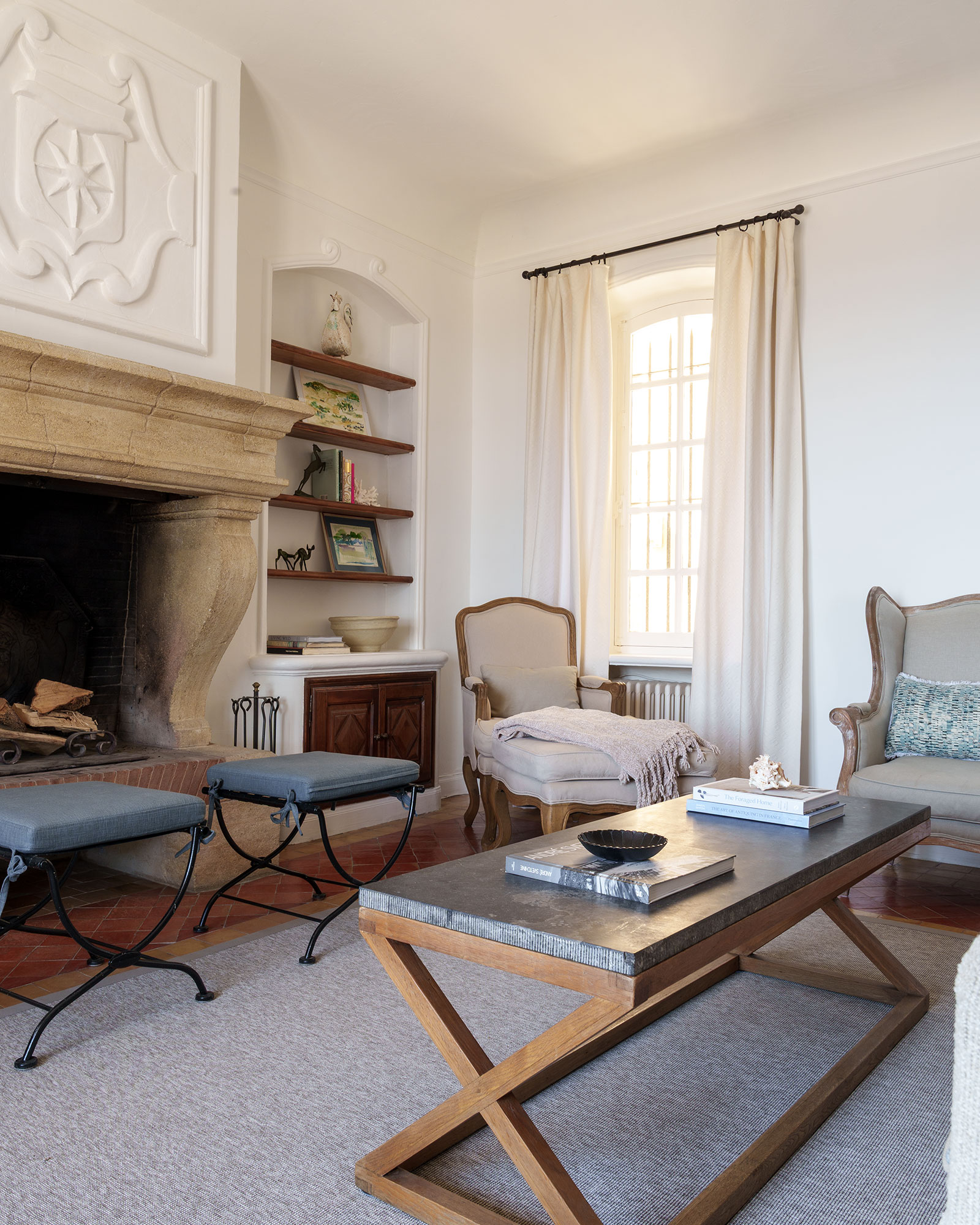 domaine-casa-del-sol_villa_grasse-france_interior-main-villa-design-detail.jpg
