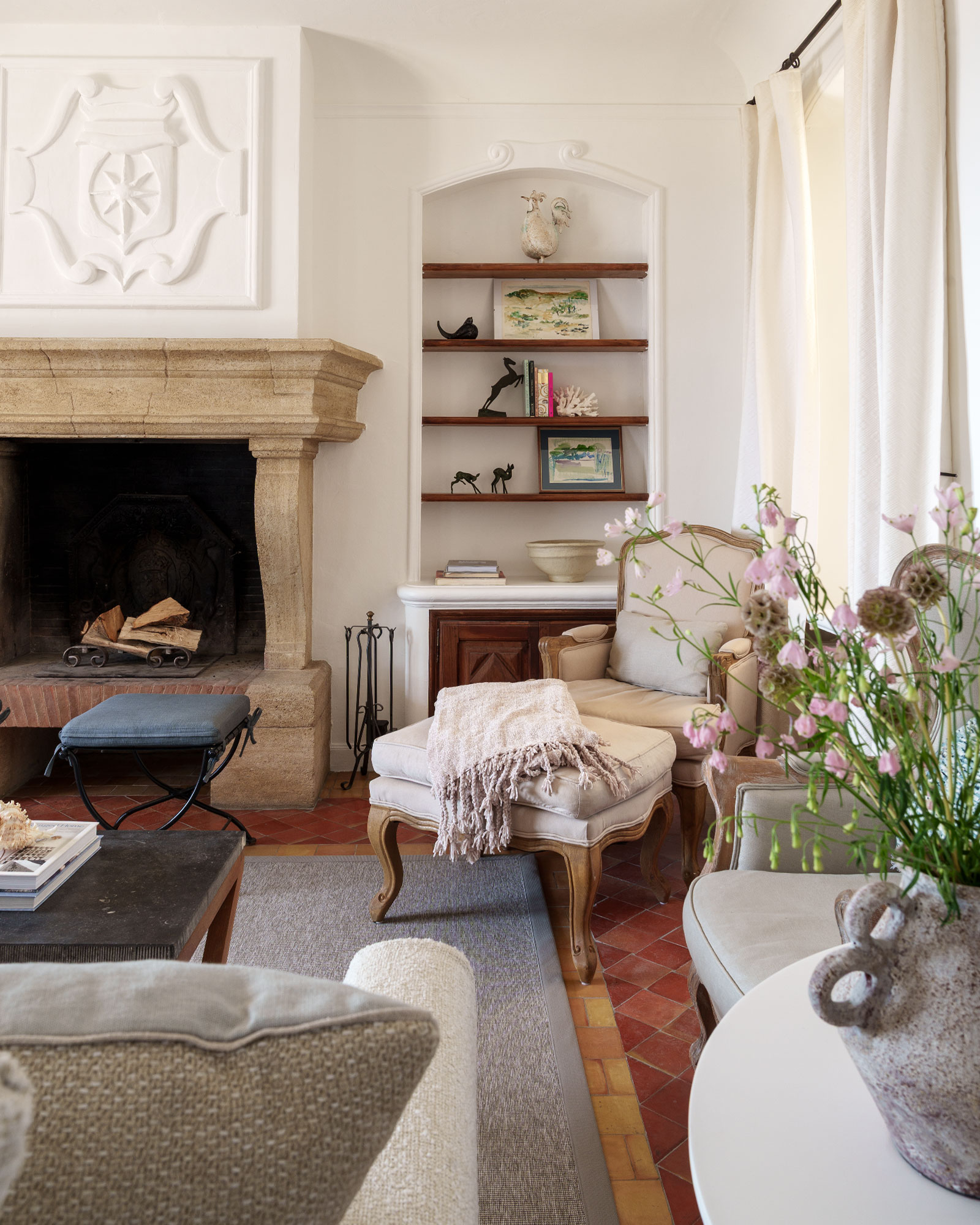 domaine-casa-del-sol_villa_grasse-france_interior-main-villa-detail.jpg
