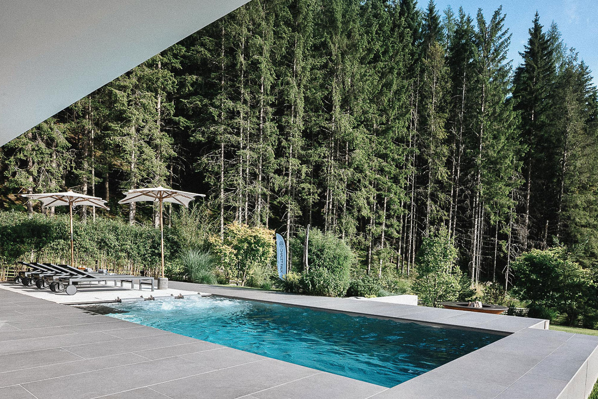 chalet-falk_chalet_karnten-austria_exterior-pool.jpg